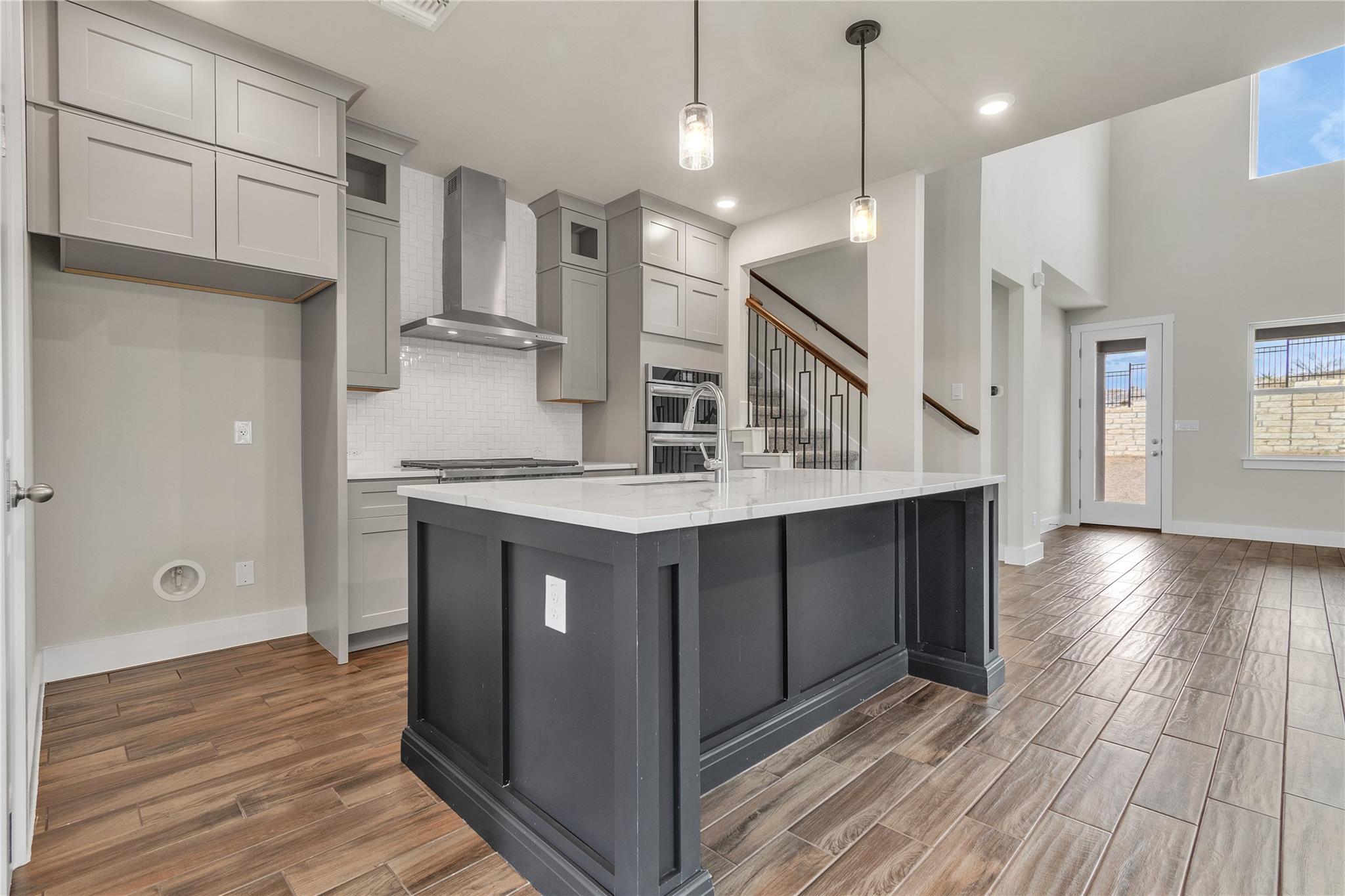 8424  Red Bottle Brush Rd, photo 10