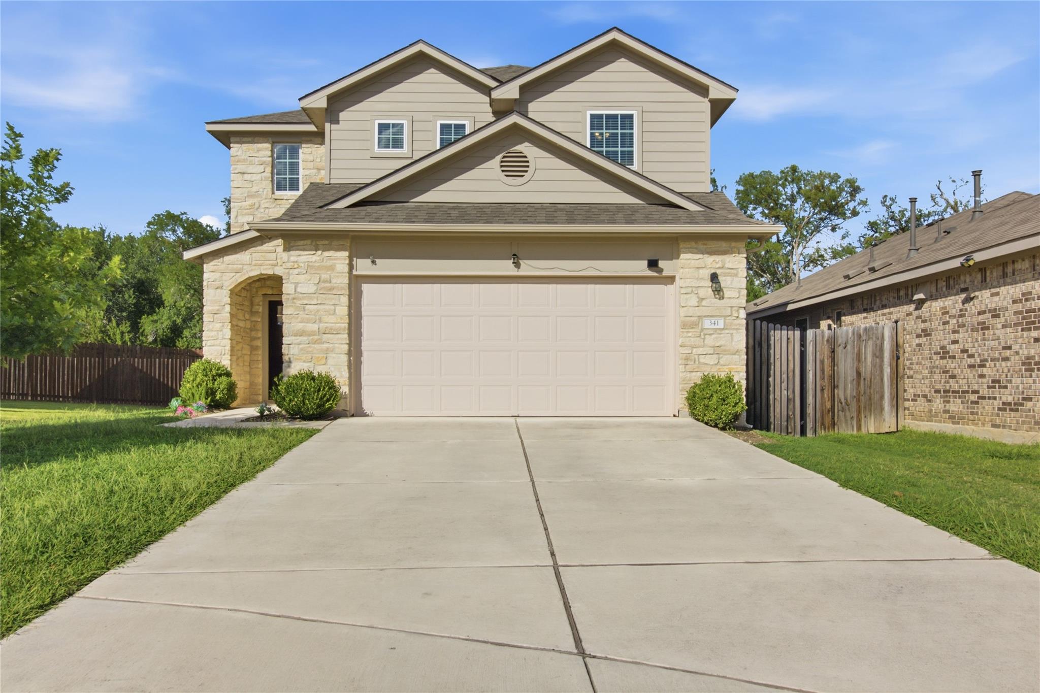 341  Blue Sage Dr, photo 2