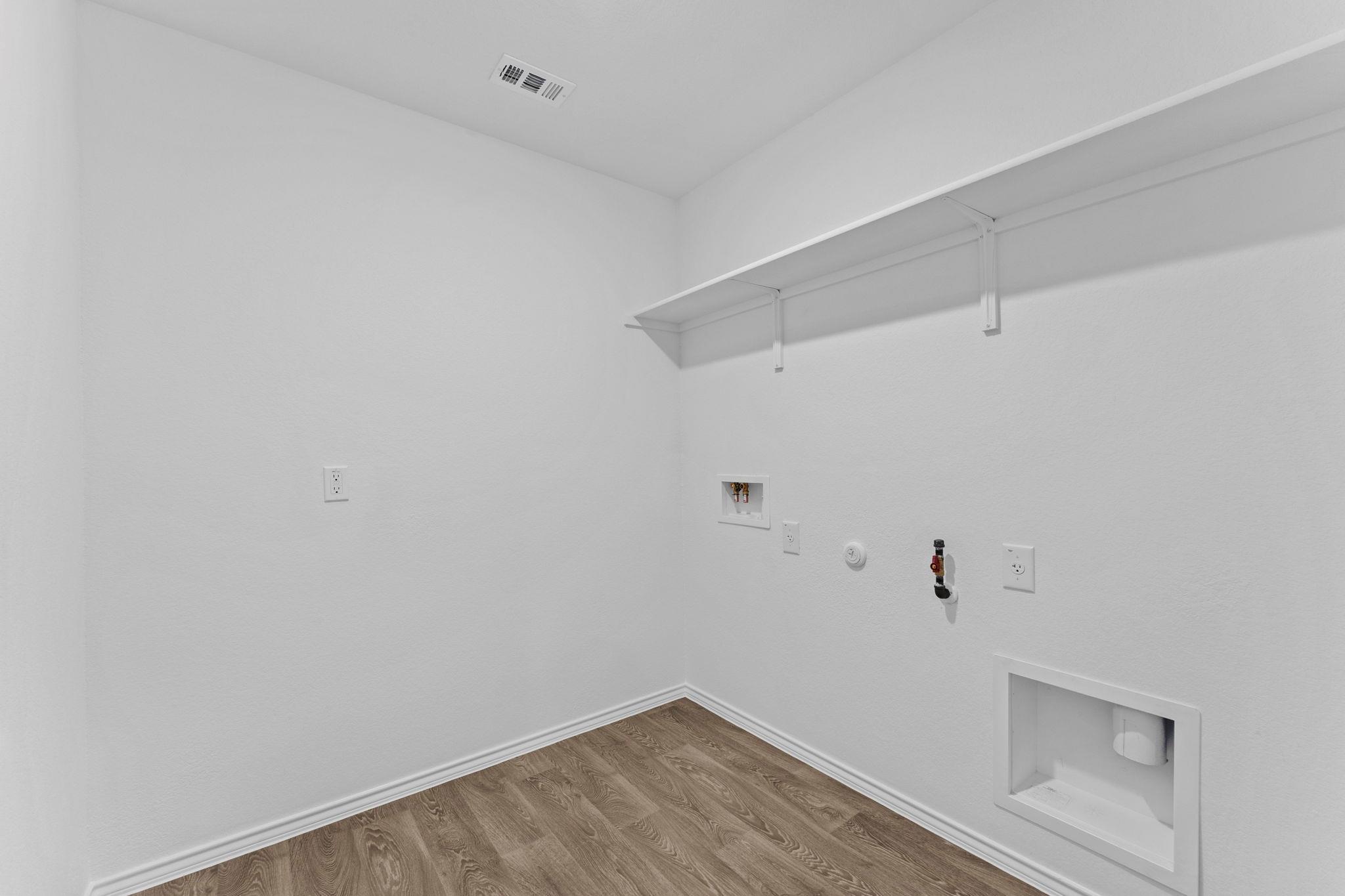 143  Balmorehea St, photo 12