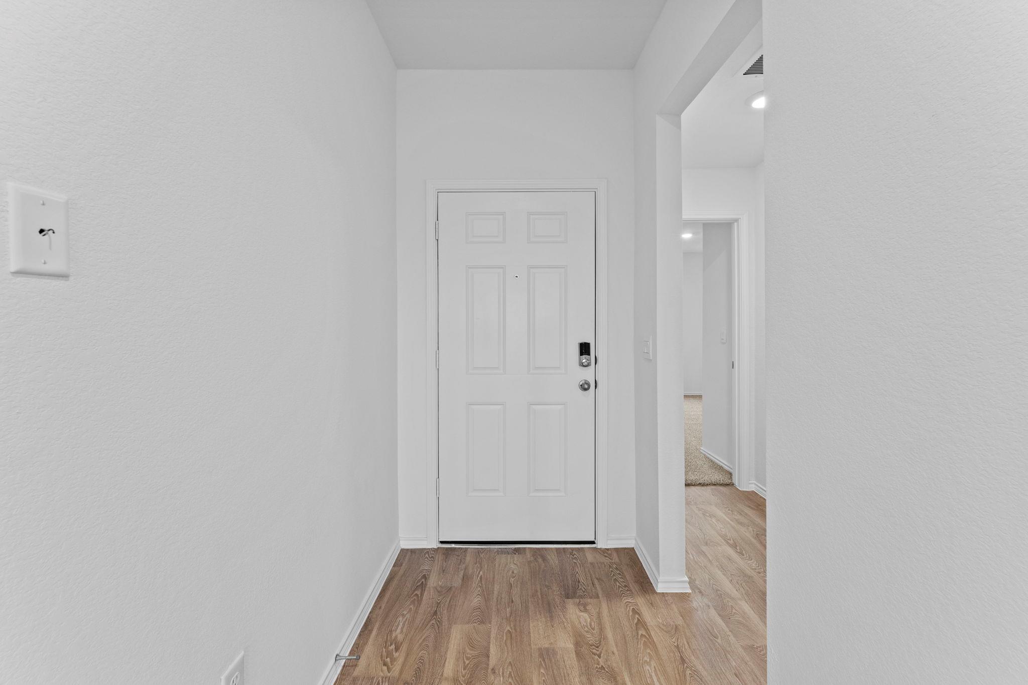 143  Balmorehea St, photo 3