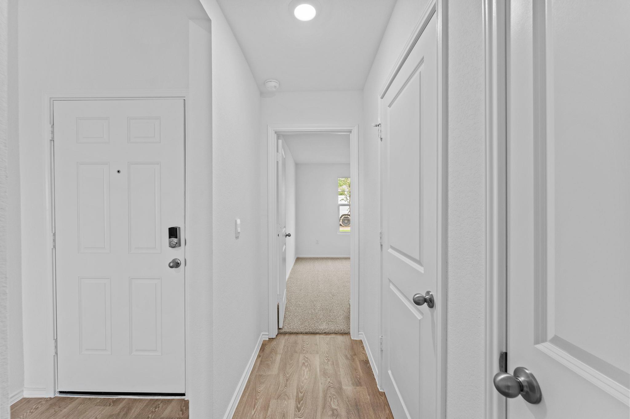 143  Balmorehea St, photo 4
