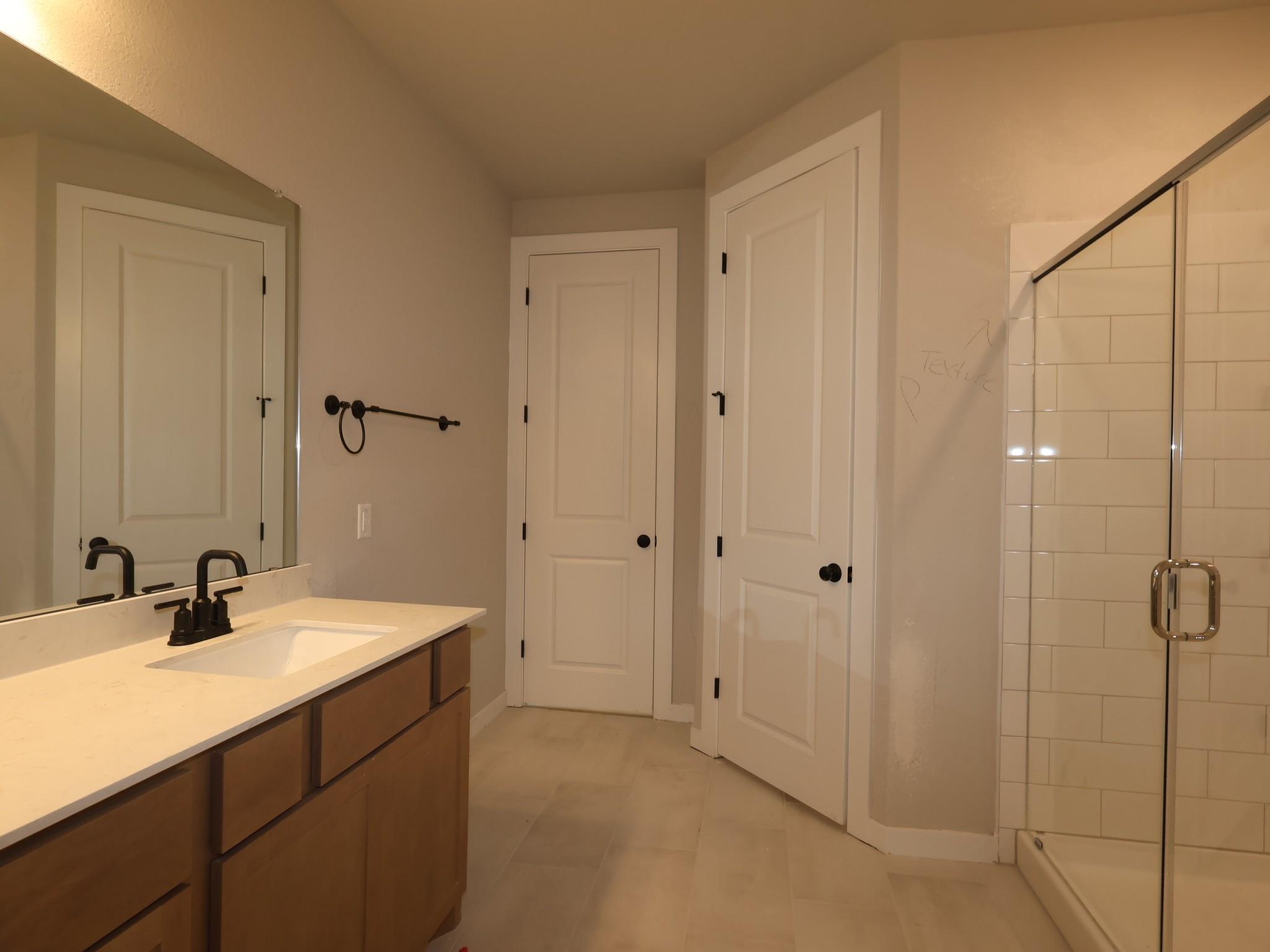 629  Clarissa St, photo 12