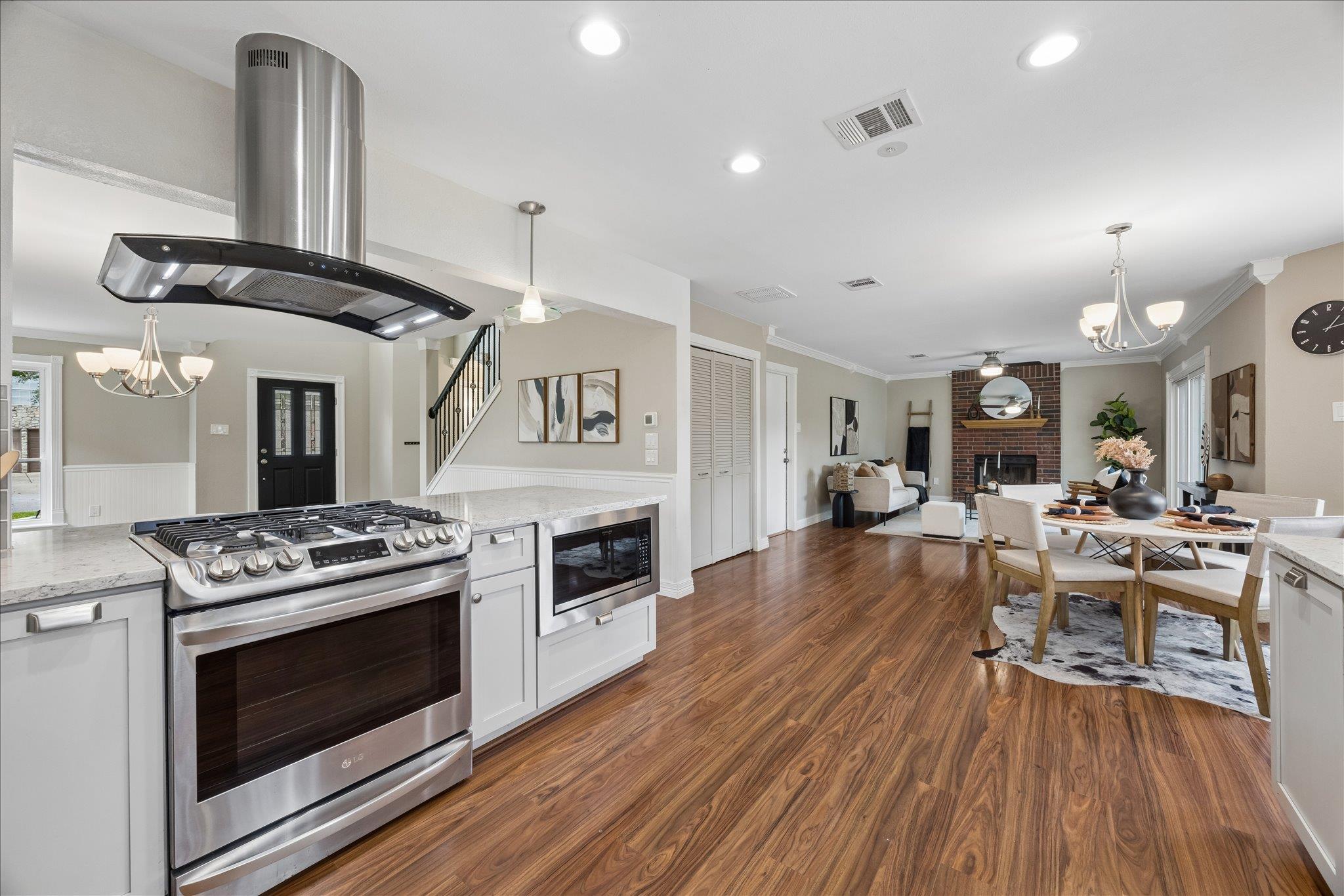 1306  Shady Grove Path, photo 11
