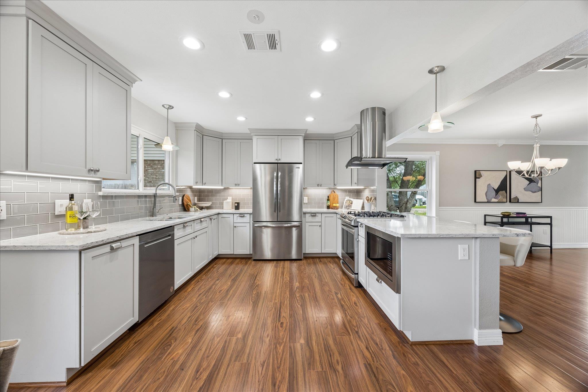 1306  Shady Grove Path, photo 9