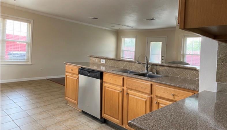 6003  Graphite Dr, photo 7