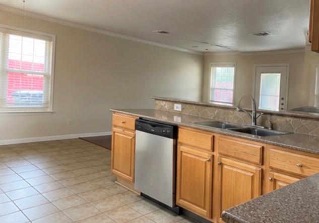 6003  Graphite Dr, photo 9