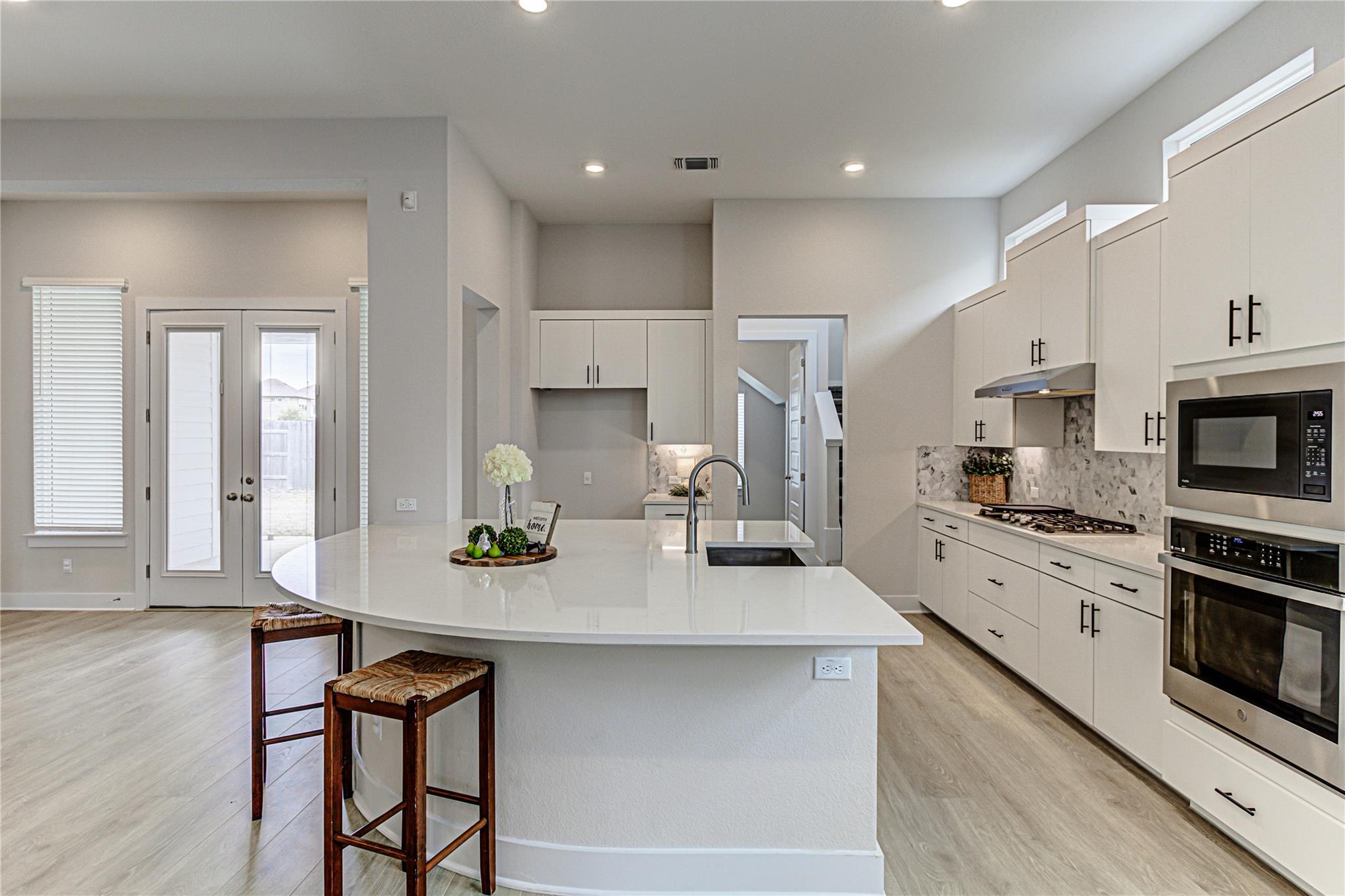20933  Claire Jean Path Path, photo 7