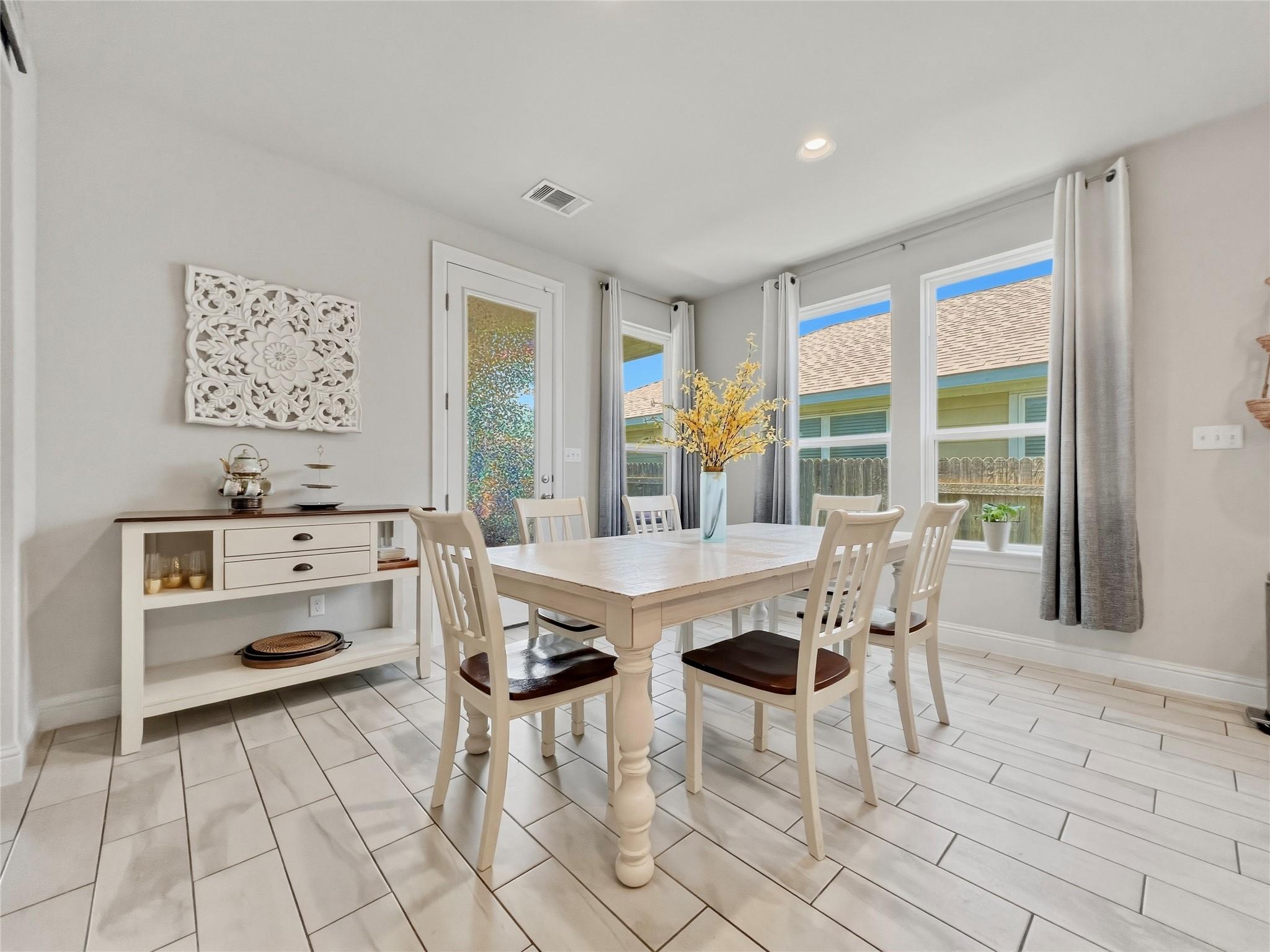 309  Gaida Loop, photo 9