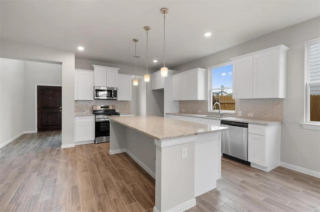 332  Stellar Wind Dr, photo 12