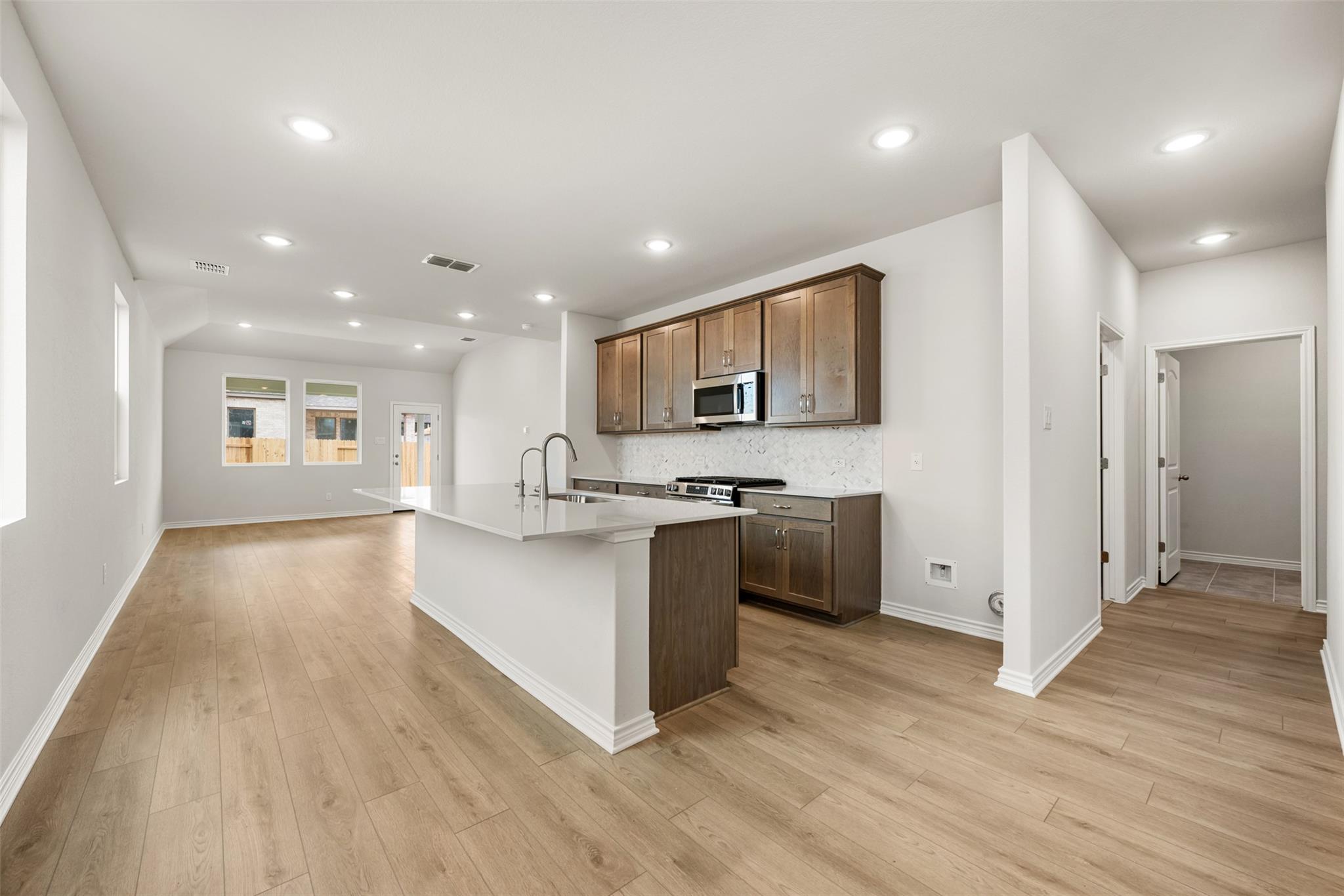 17514  Carmel Rancho Ave, photo 6