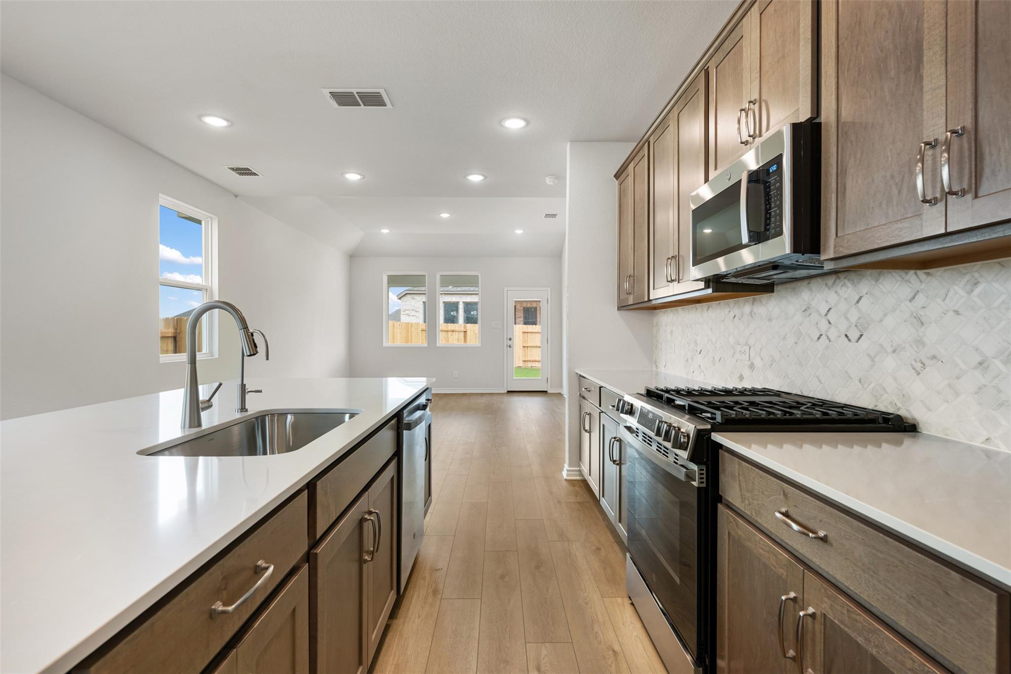 17514  Carmel Rancho Ave, photo 10