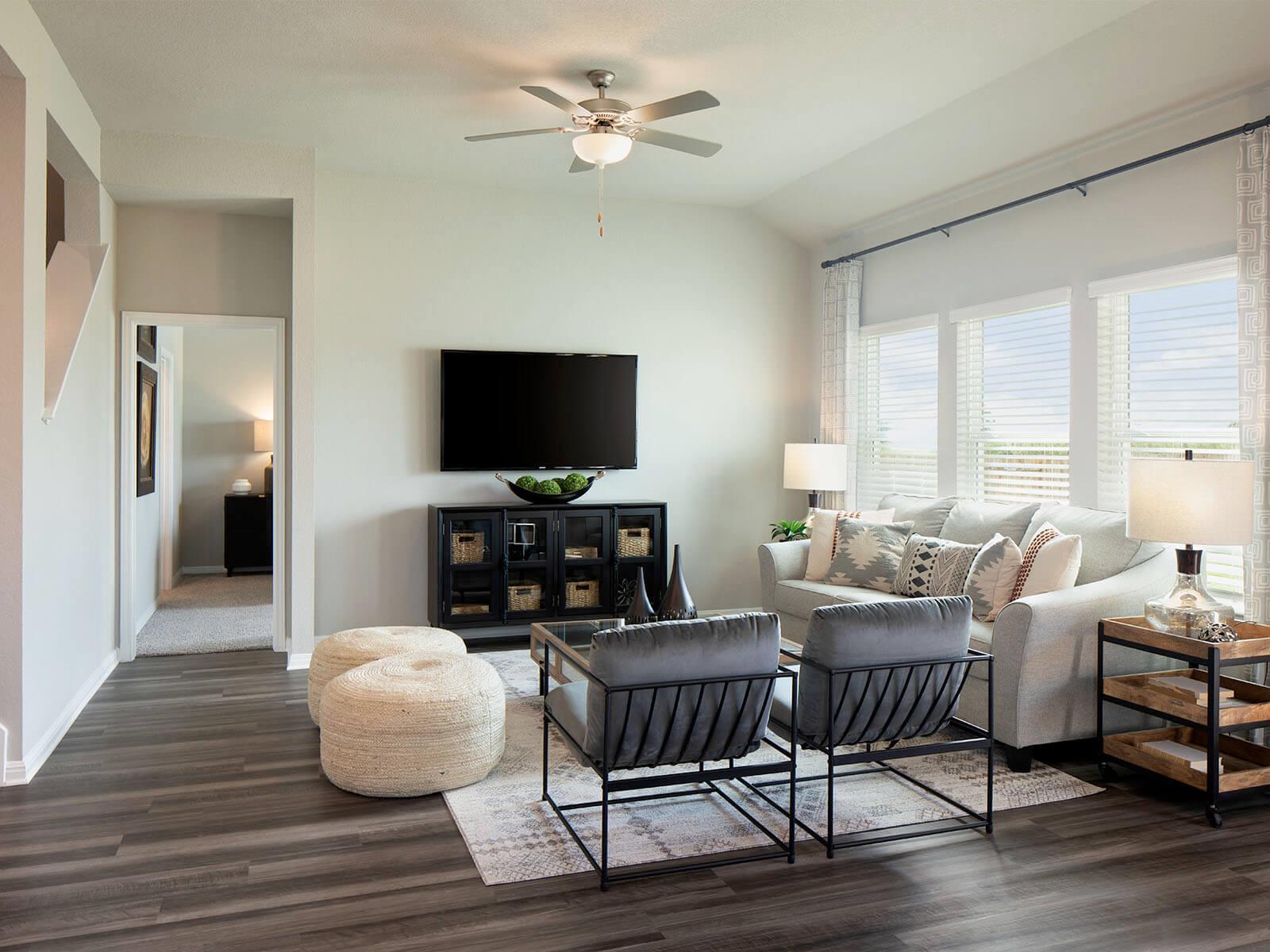 131  Coopers Hawk Crst, photo 5