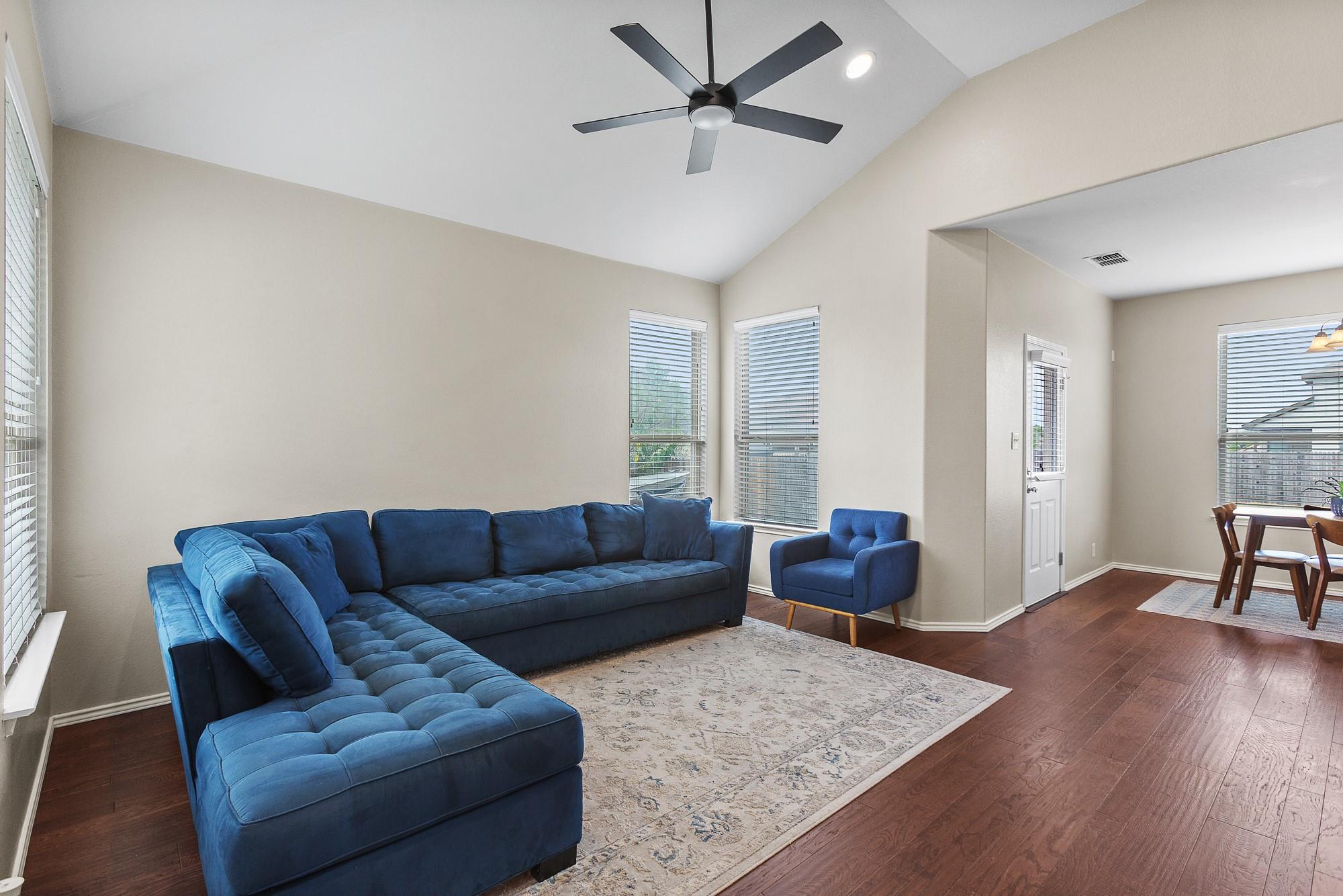 443  Dragon Ridge Rd, photo 3