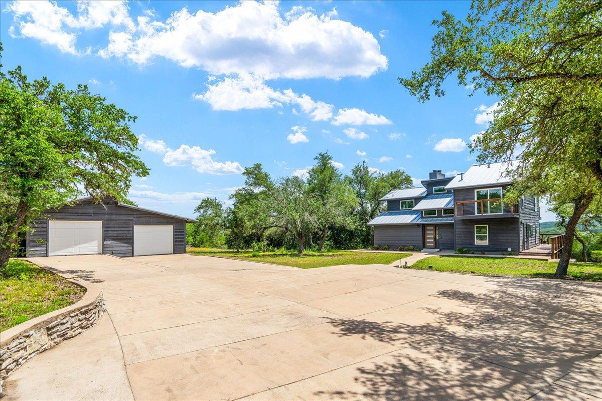 5203  Cueva Dr, photo 3