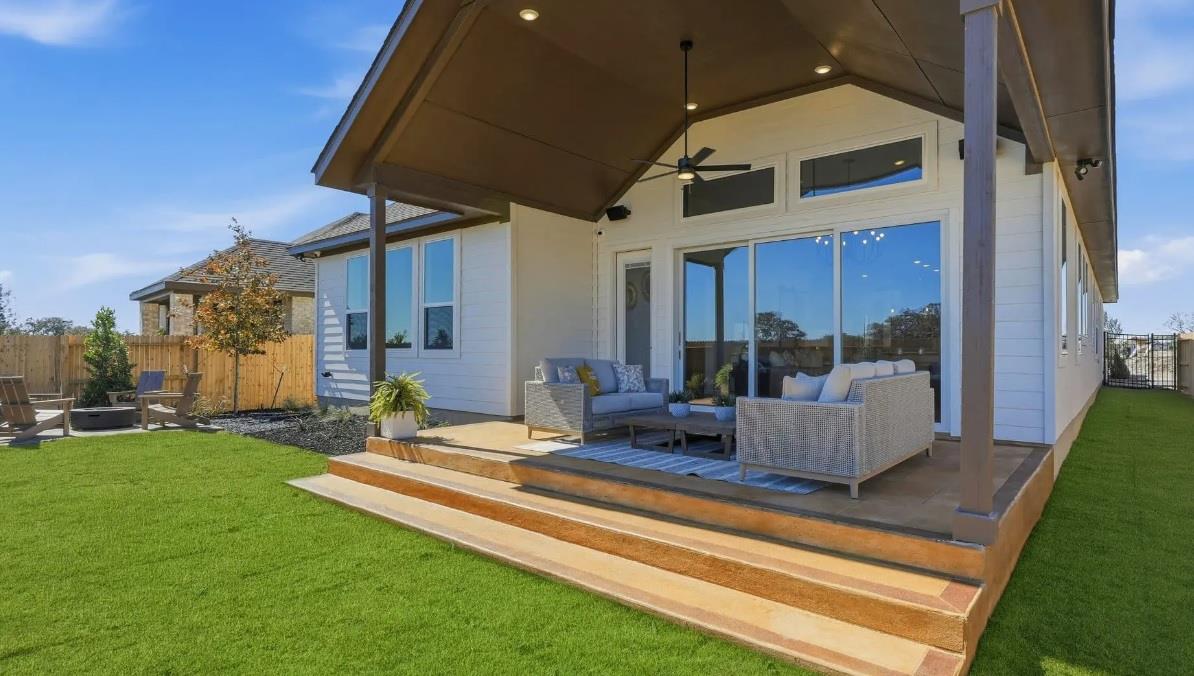 248  Prickly Poppy Way, photo 11