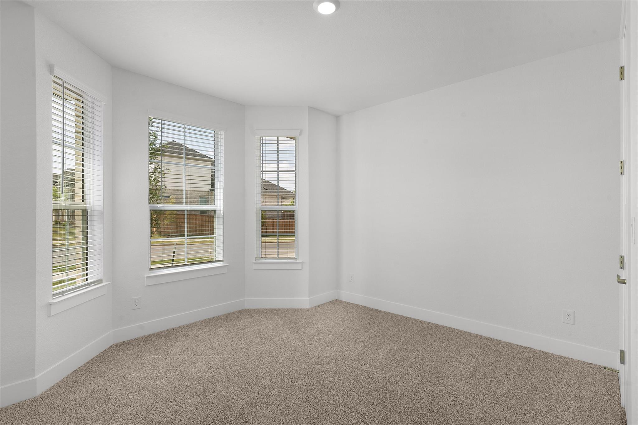 1476  El Paisano Dr, photo 4