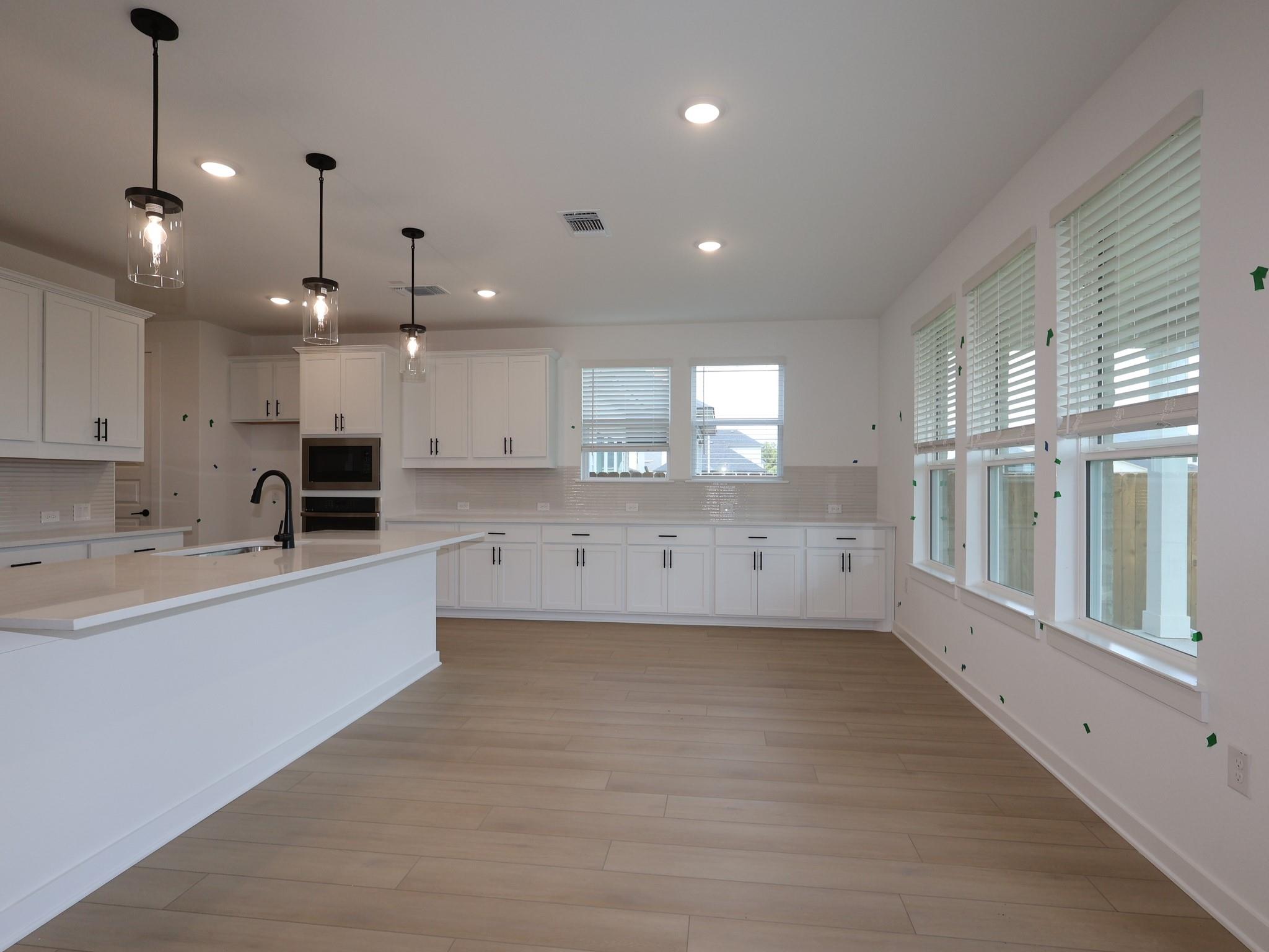 3721  Plentywood Ln, photo 6