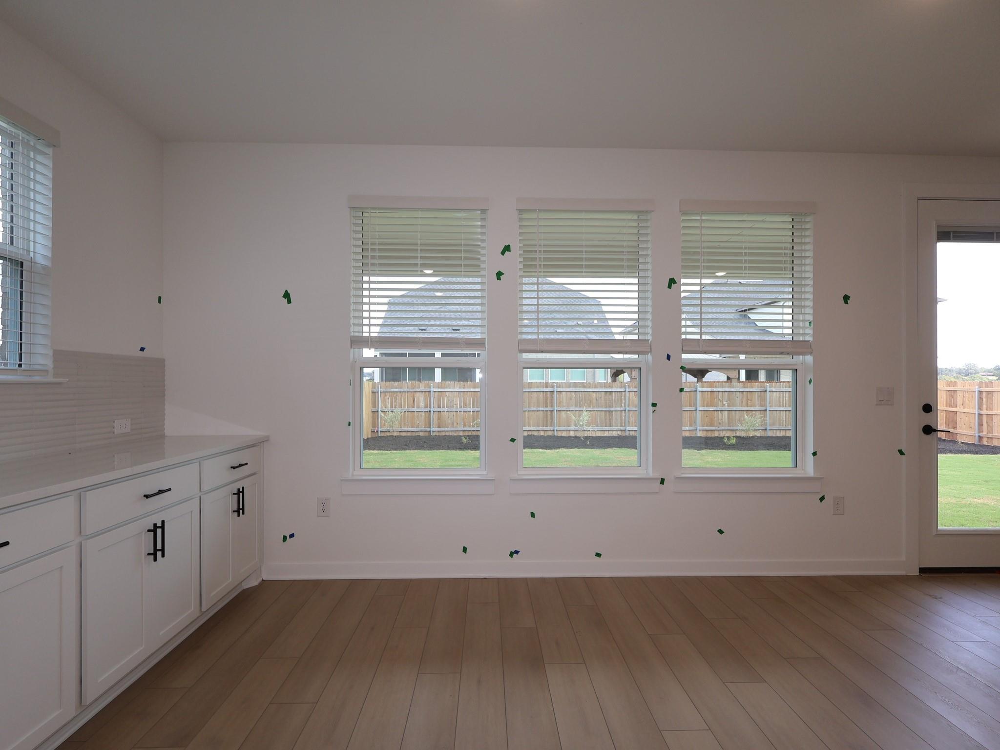 3721  Plentywood Ln, photo 9