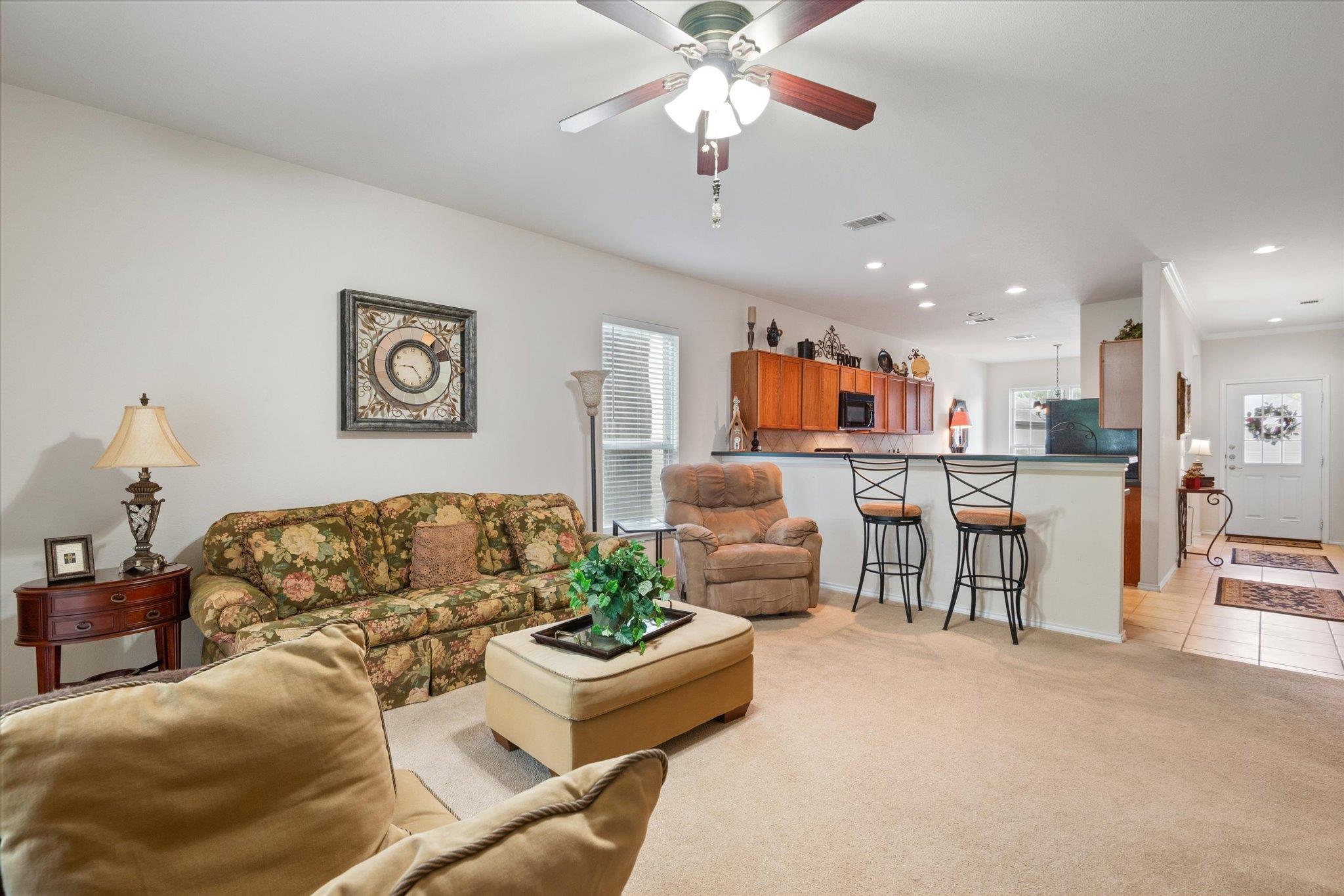 226  Winter Dr, photo 12