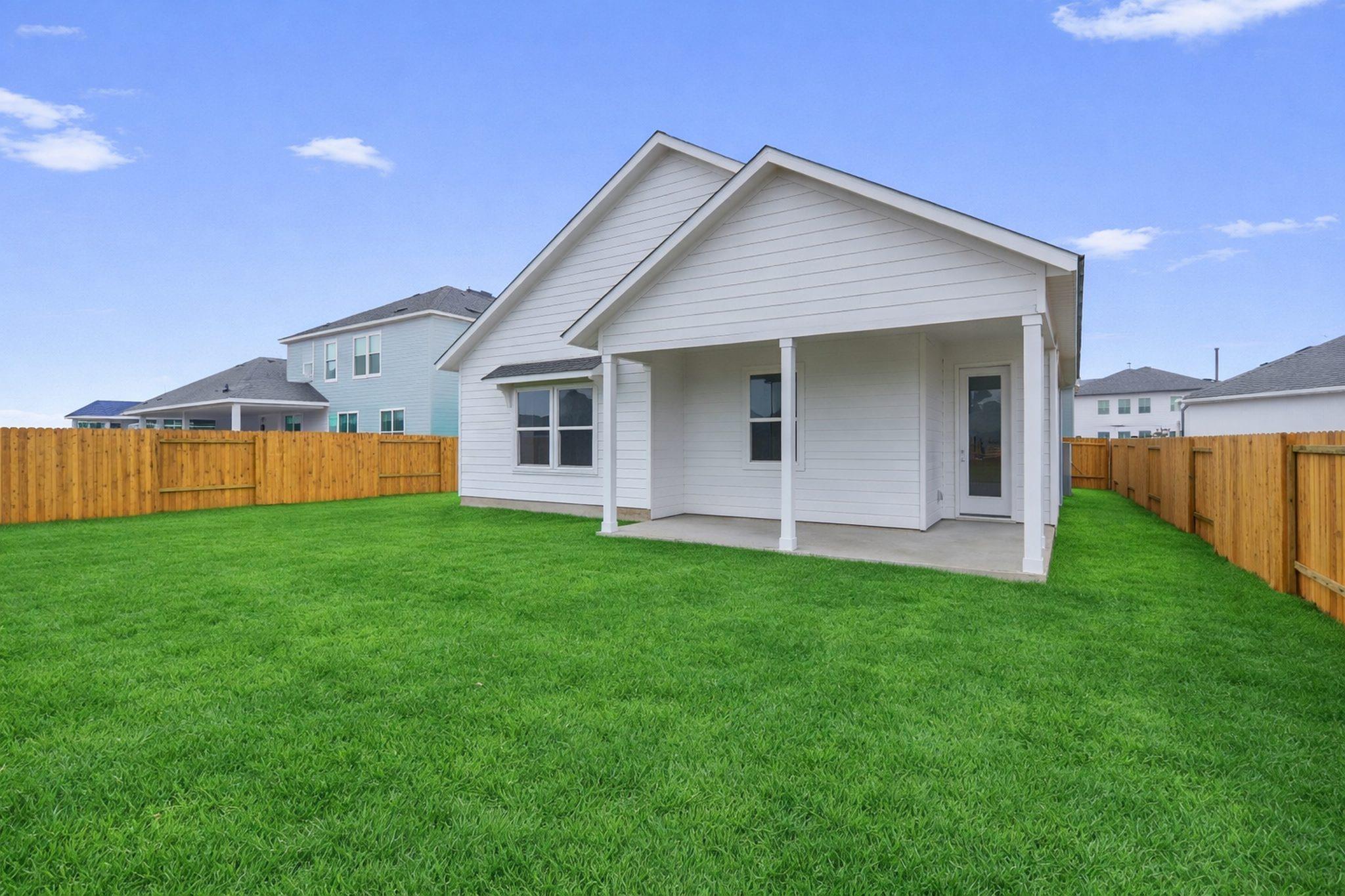 19100  Ariel Elena Way, photo 4