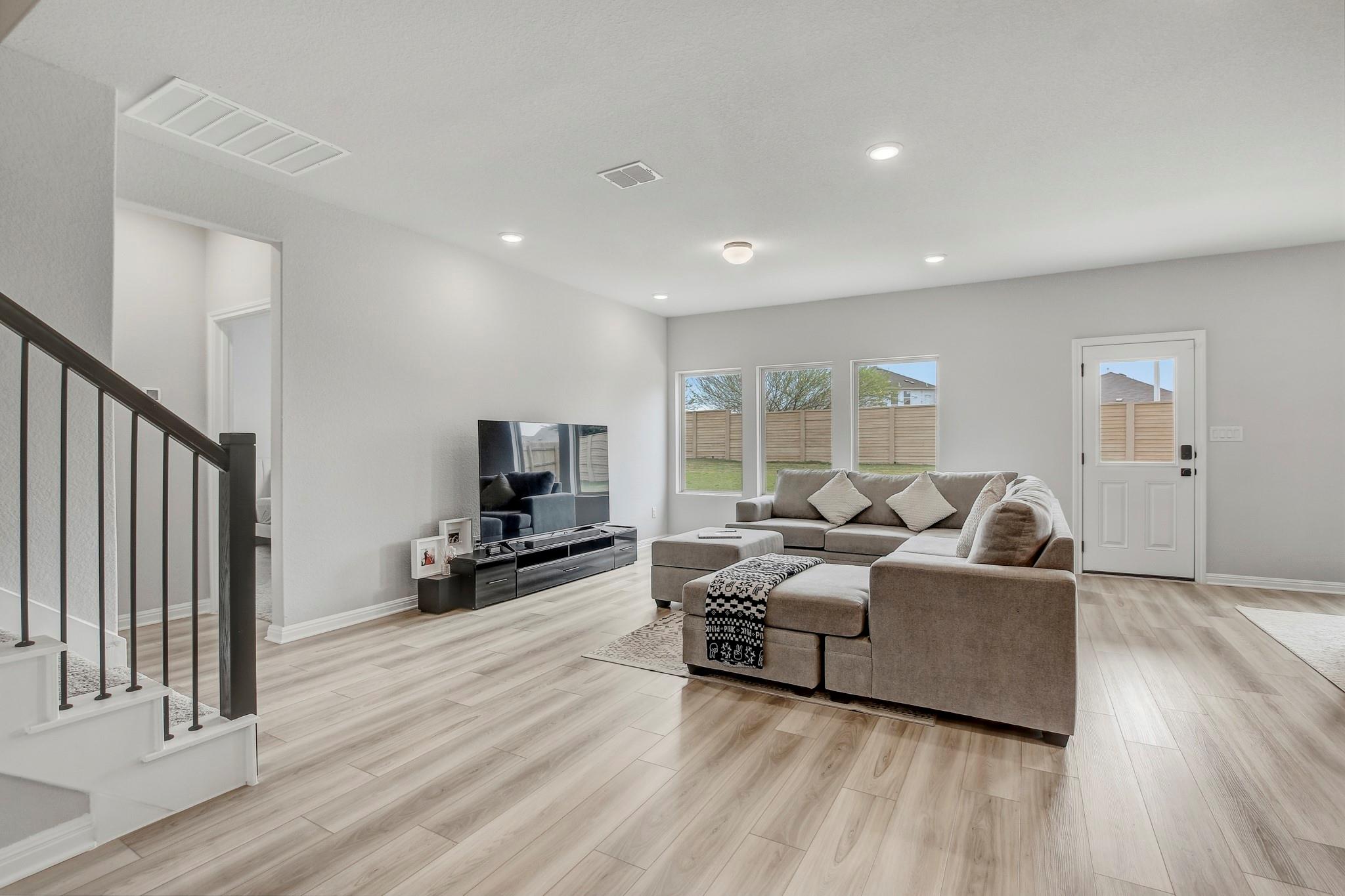13117  Alamito Creek Trl, photo 5