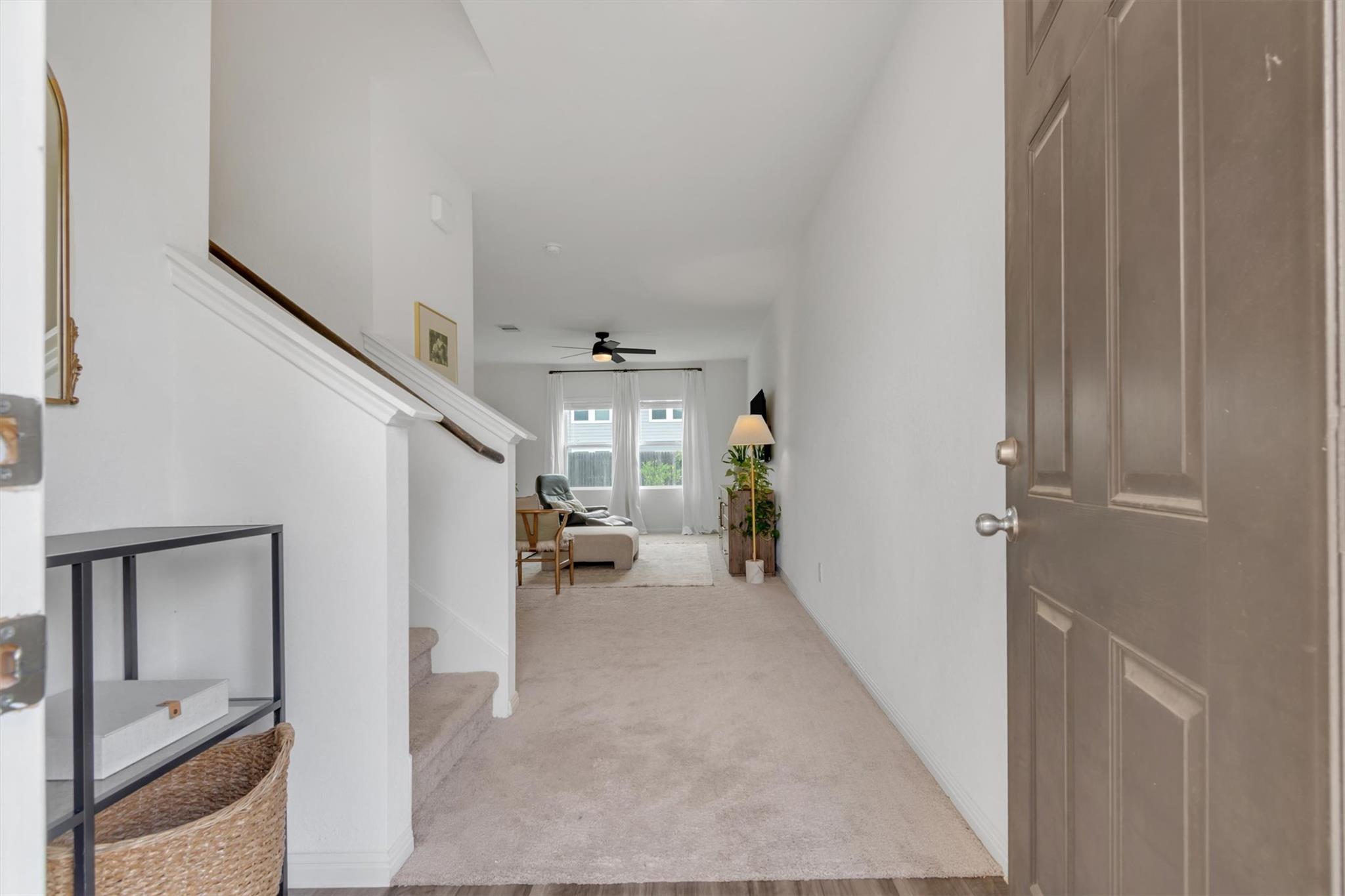 132  Thistle Ln, photo 5