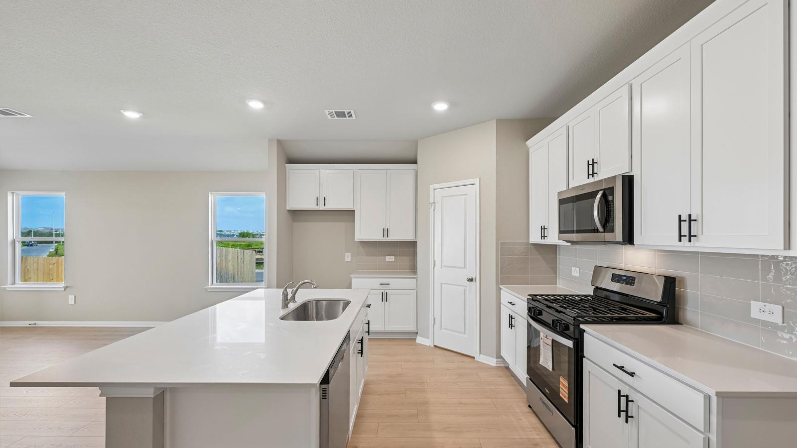 20201  Tester St, photo 11