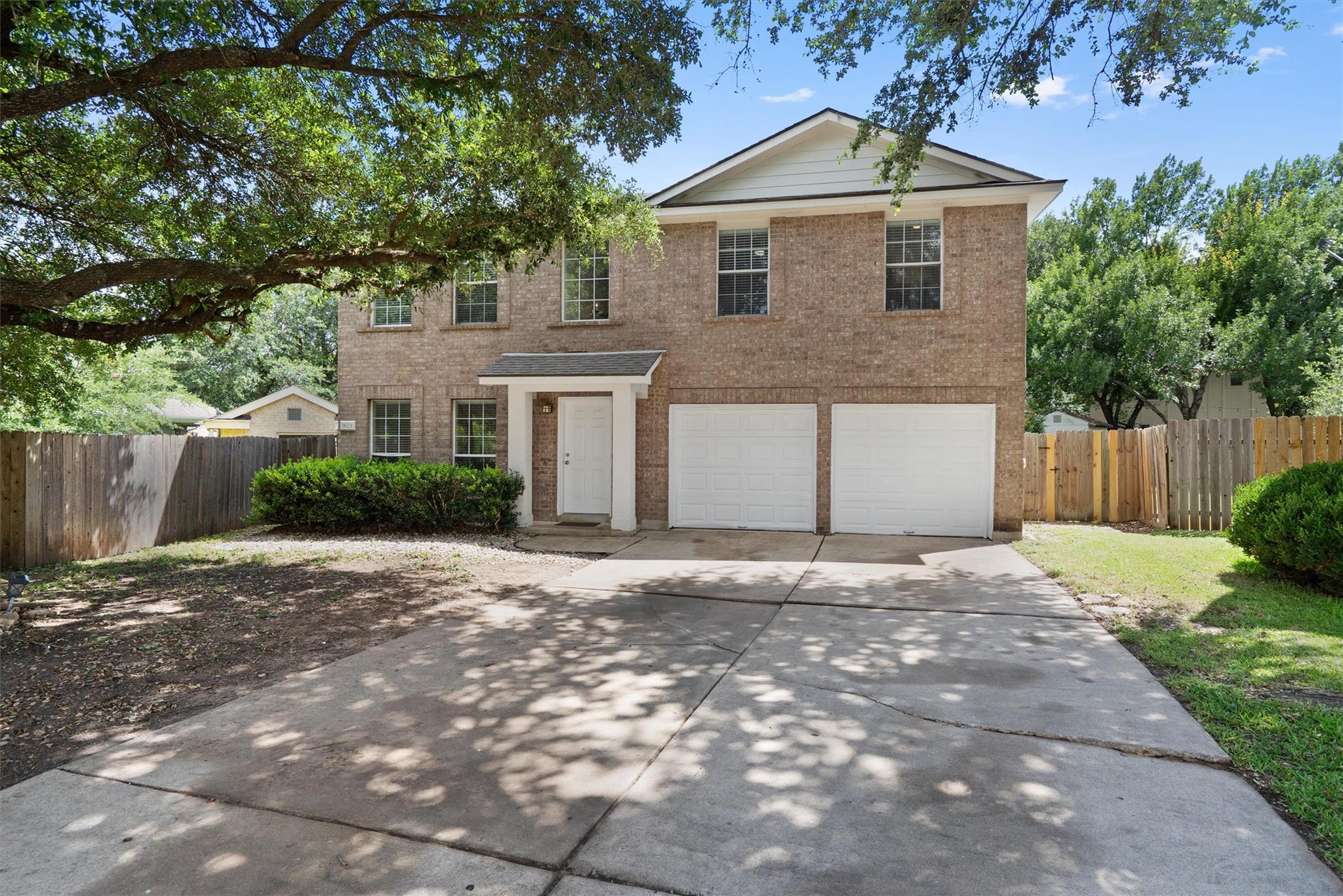 1623  War Horse Ln, photo 3