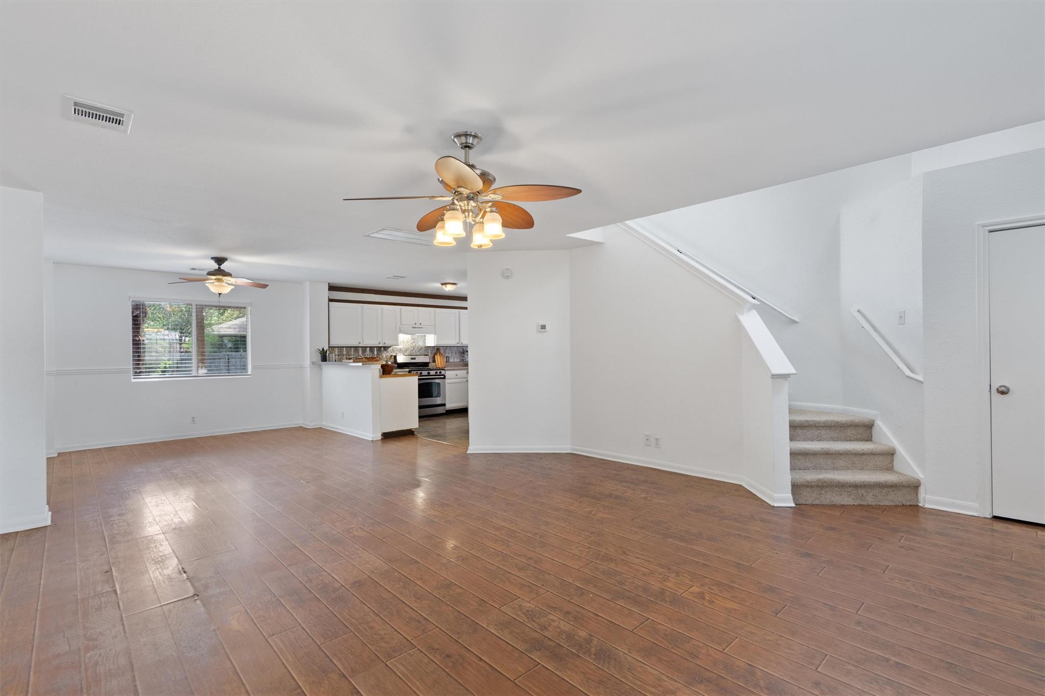 1623  War Horse Ln, photo 7