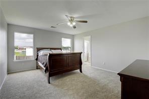 259  Clarence Ct, photo 5
