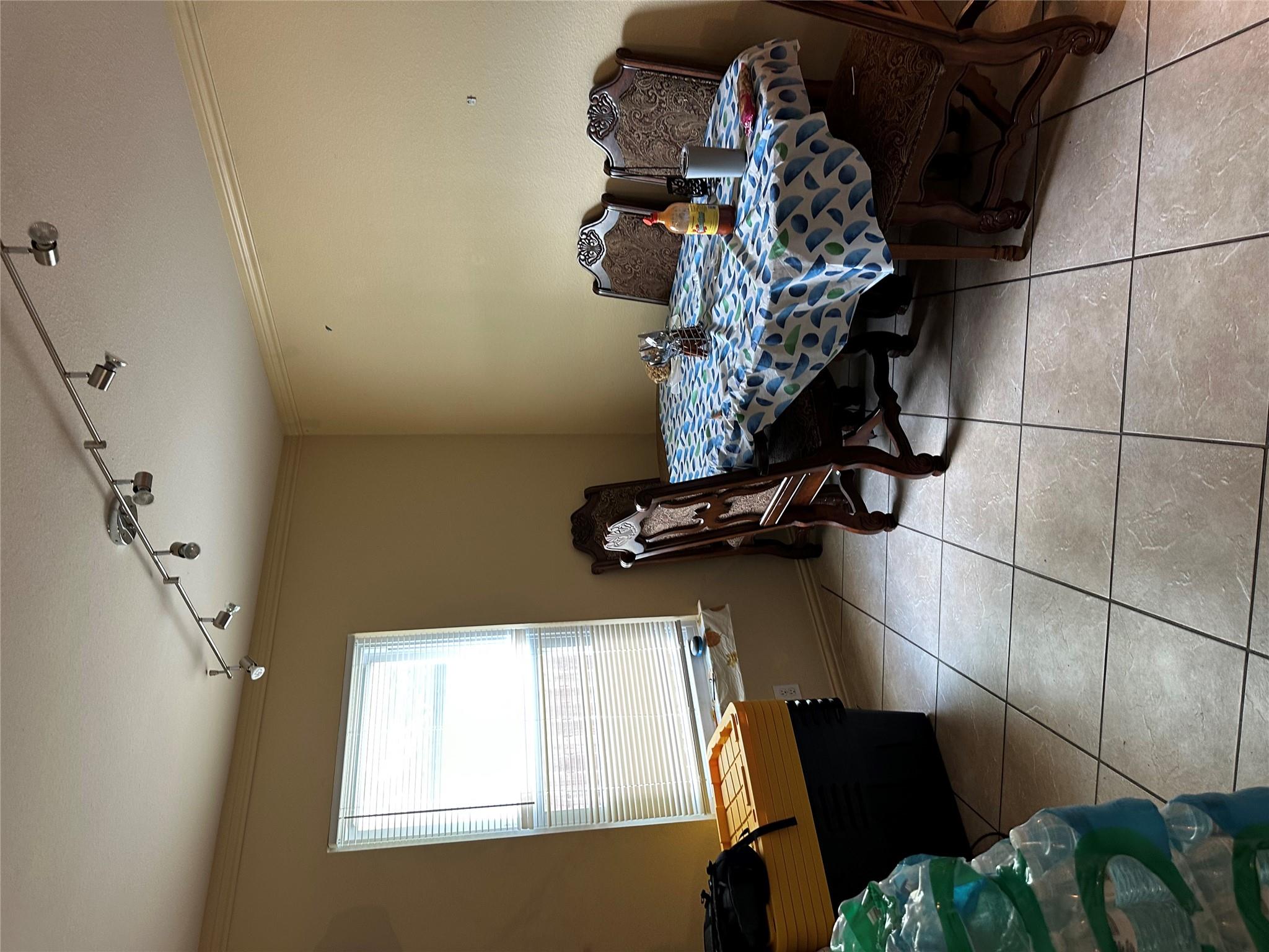 6913  Sabrina Dr, photo 7