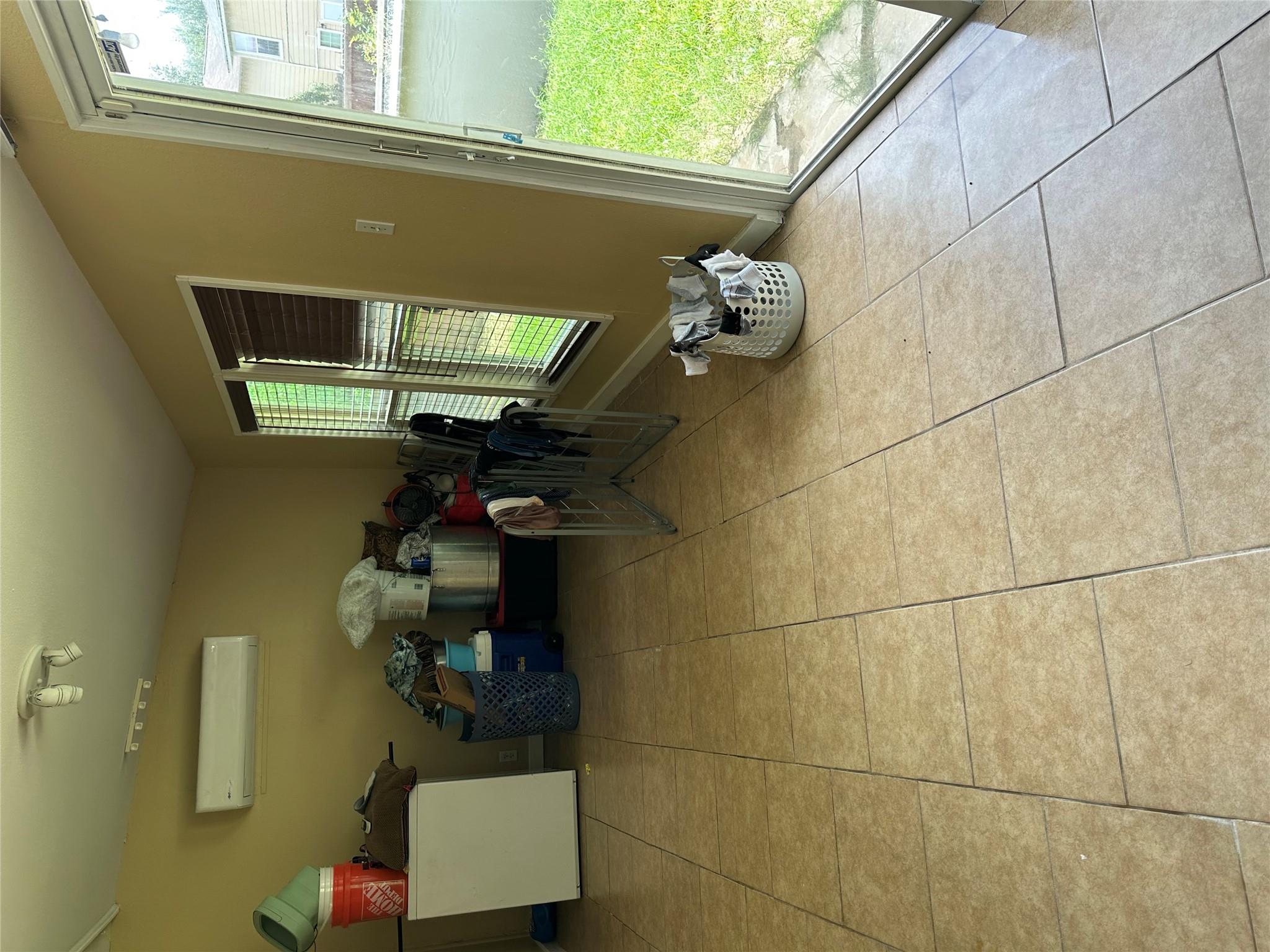 6913  Sabrina Dr, photo 10
