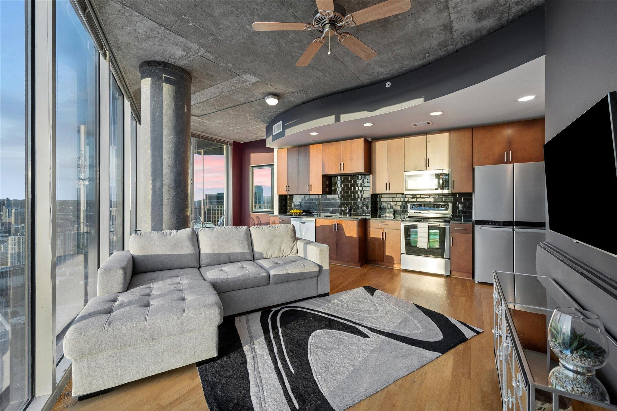 360  Nueces St  #3910, photo 6
