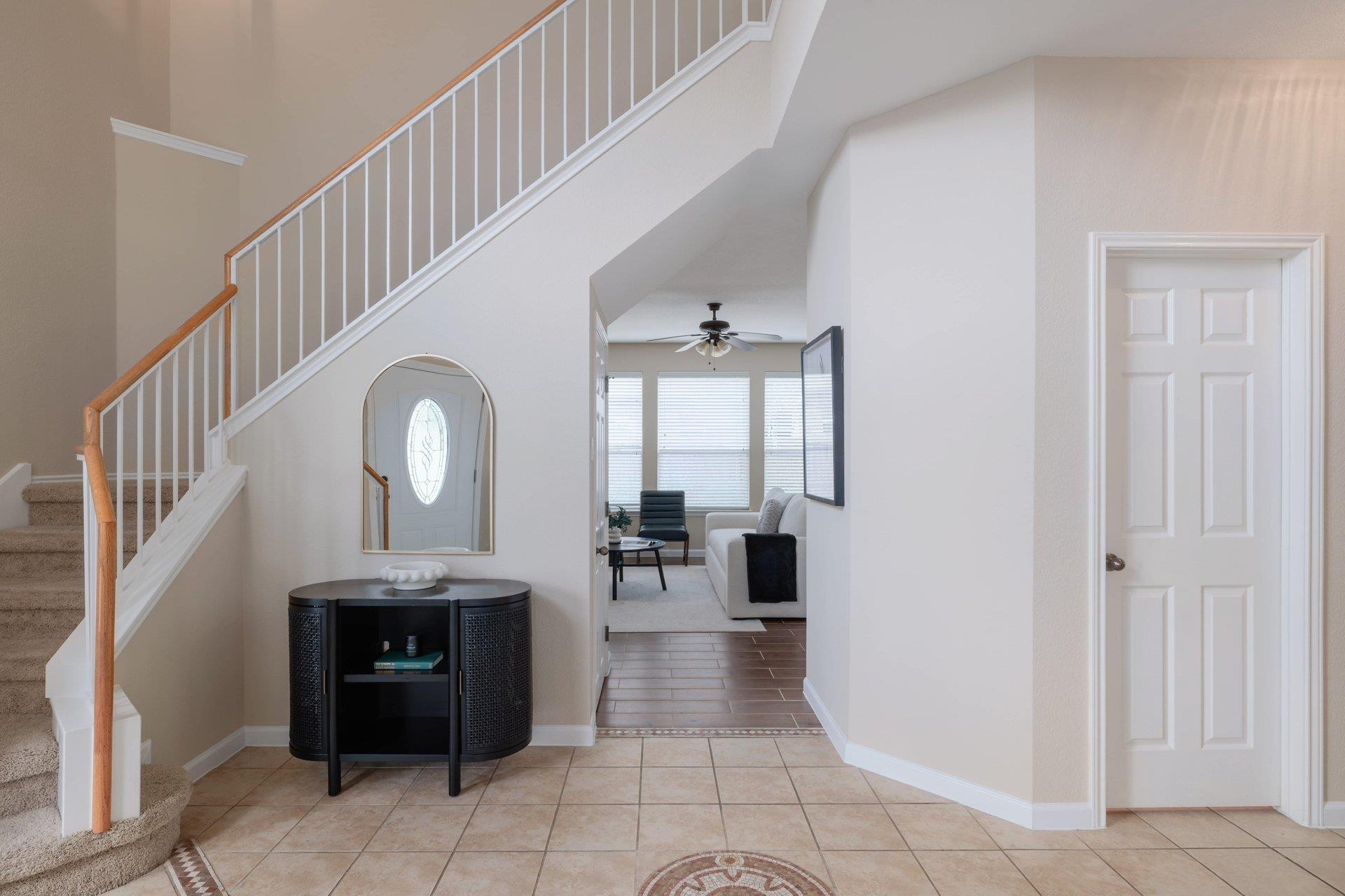 14400  Showdown Ln, photo 11