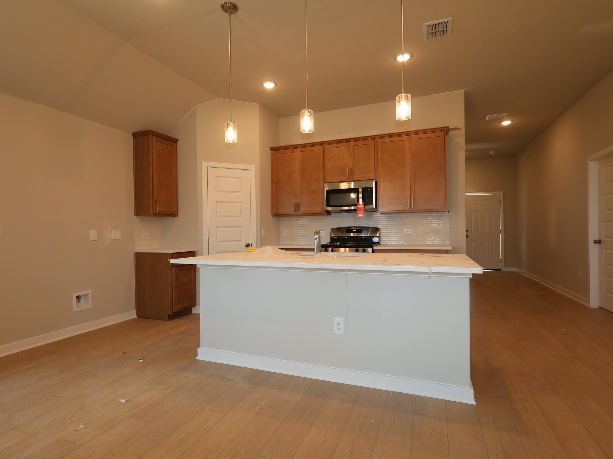 4512  Bridal Veil Dr, photo 4