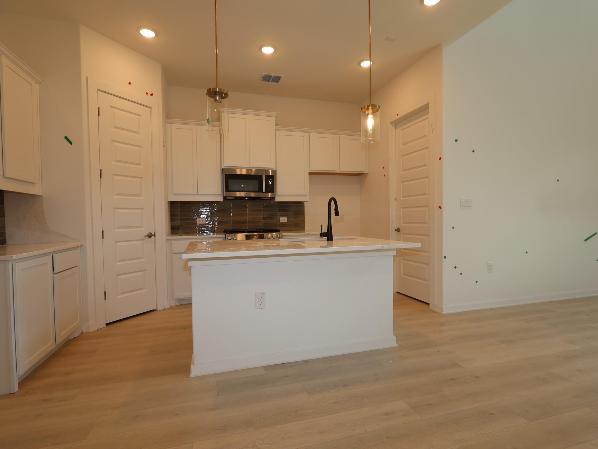 13215  Stabler Dr, photo 7