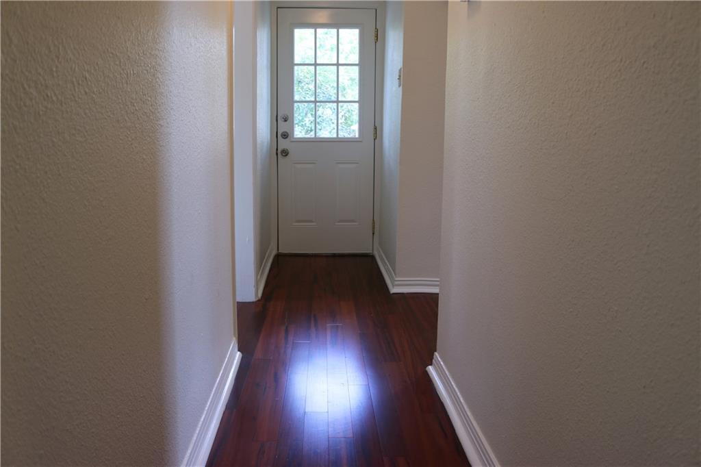 1166  Ridgeway Dr, photo 4