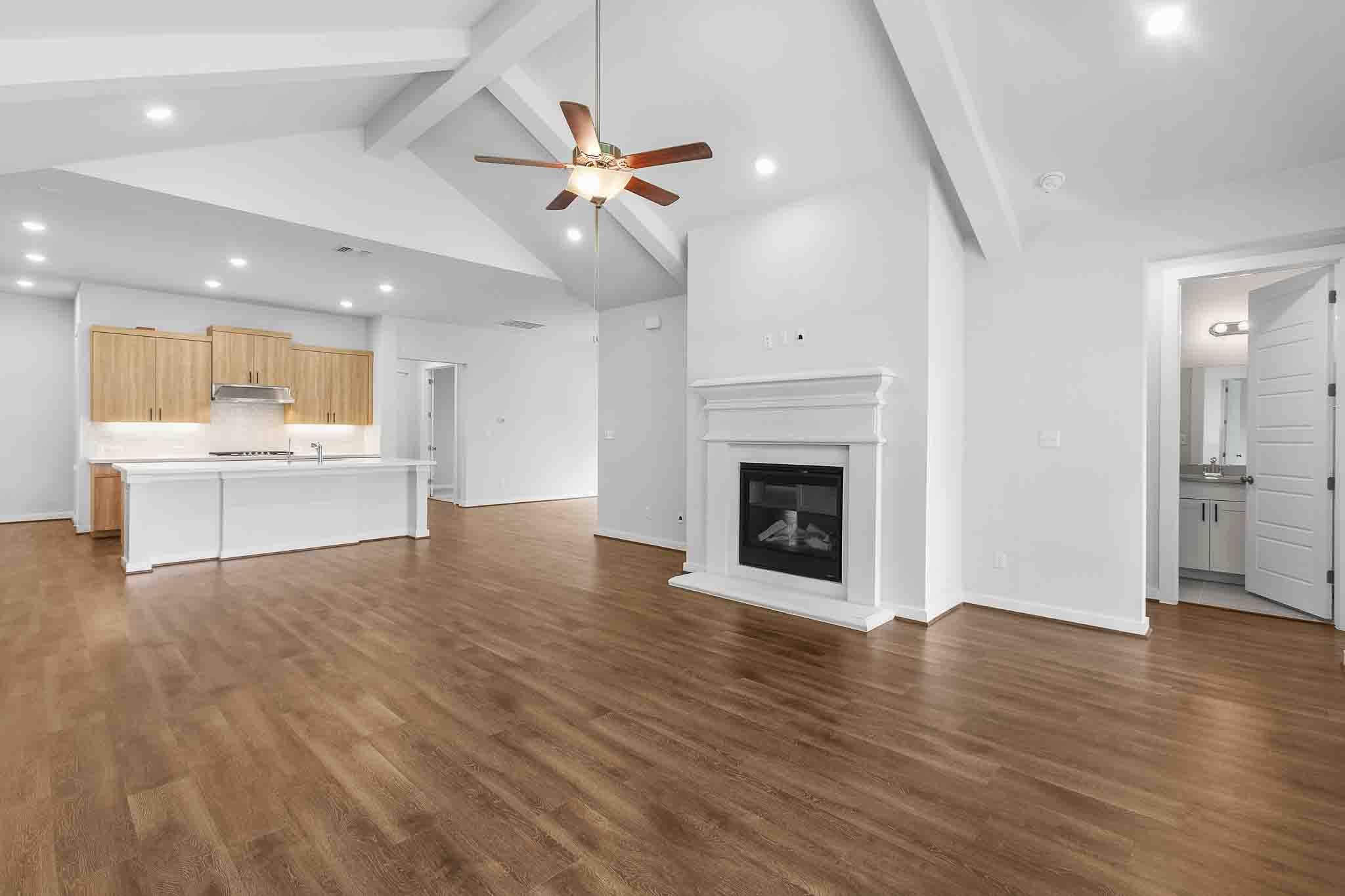 276  Washington Dr, photo 11