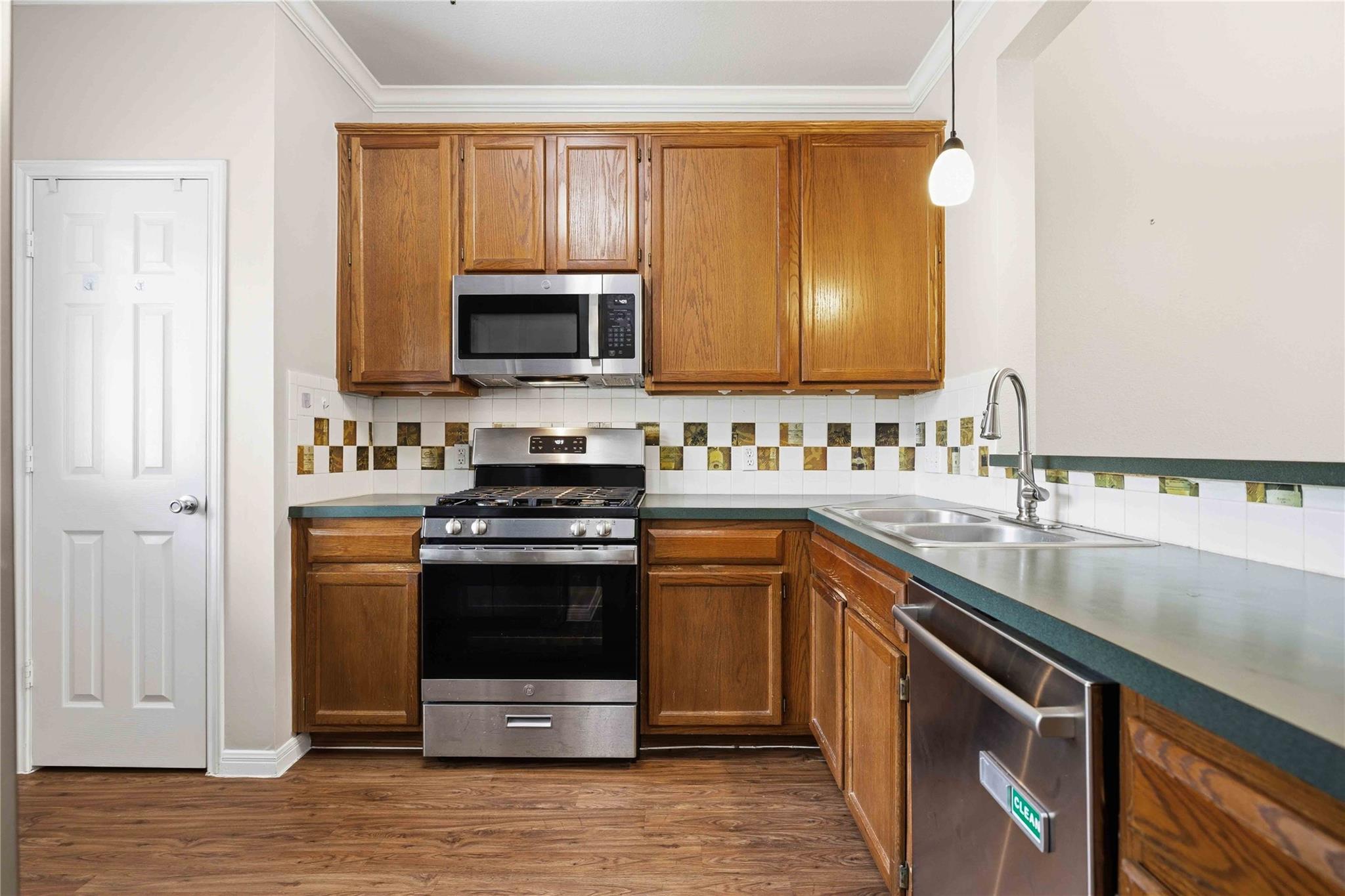 12212  Brigadoon Ln  #151, photo 11