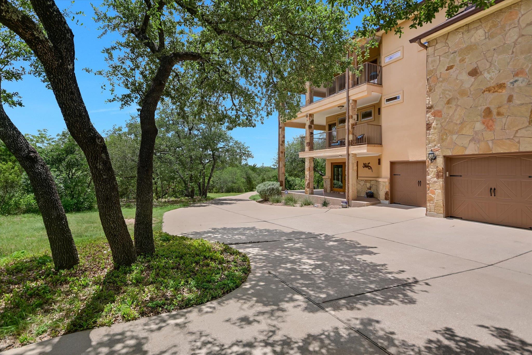 15936  Booth Cir, photo 6