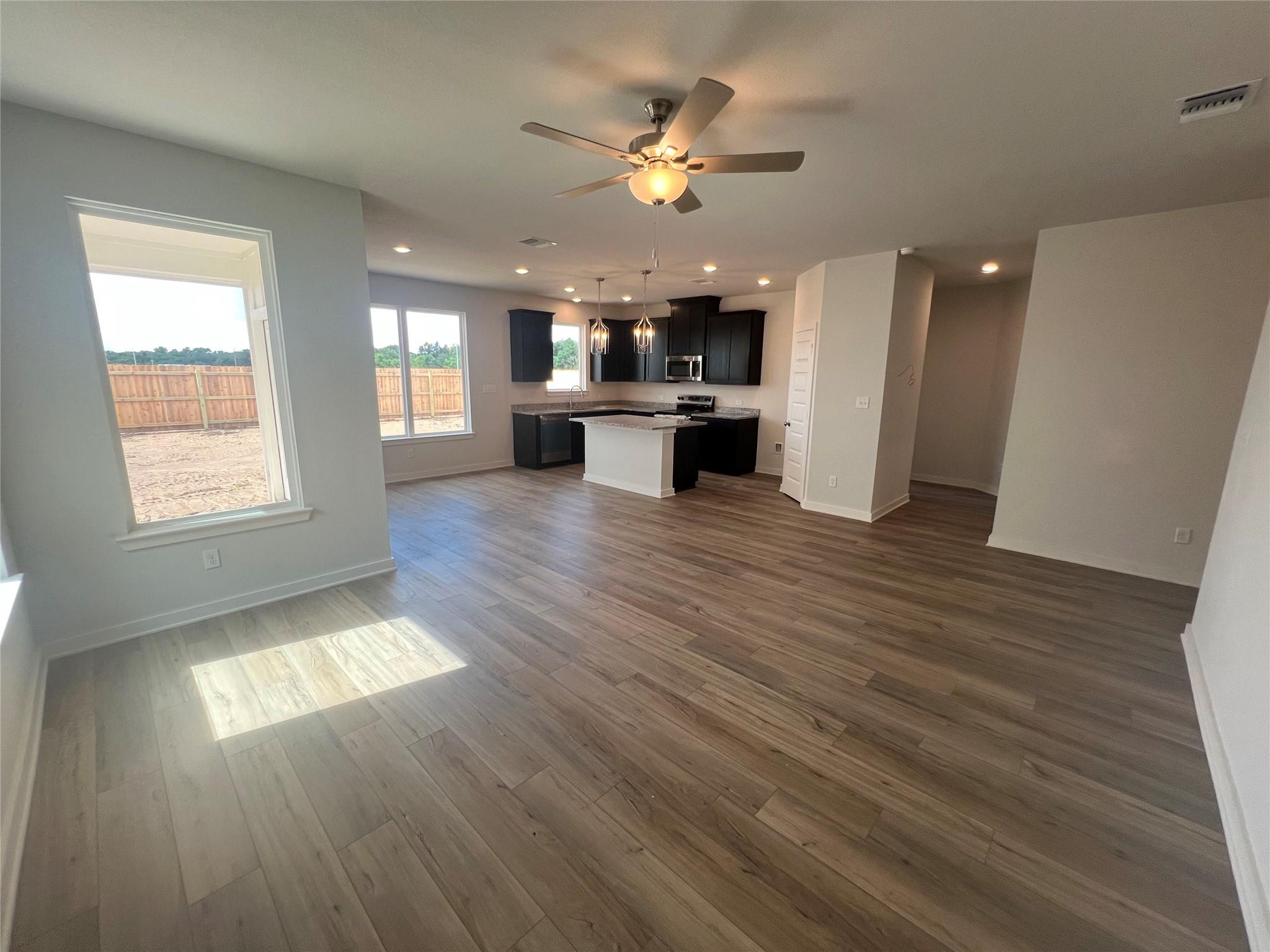 255 Gus Loop photo 11