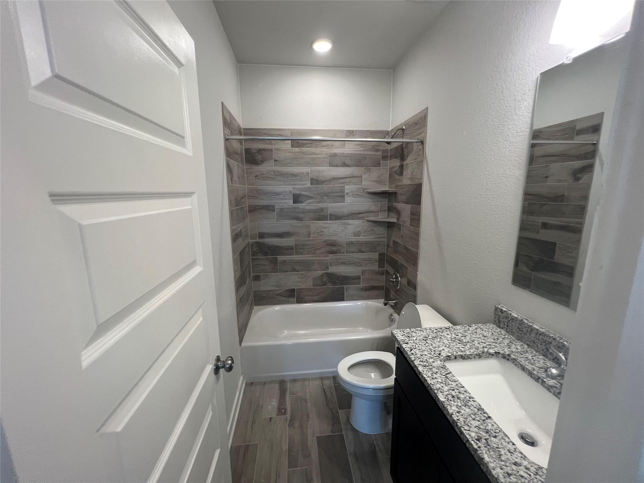 255 Gus Loop photo 7