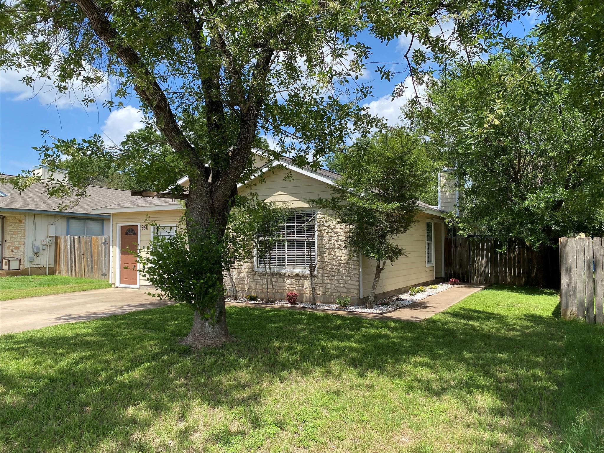 9511  Curlew Dr, photo 2