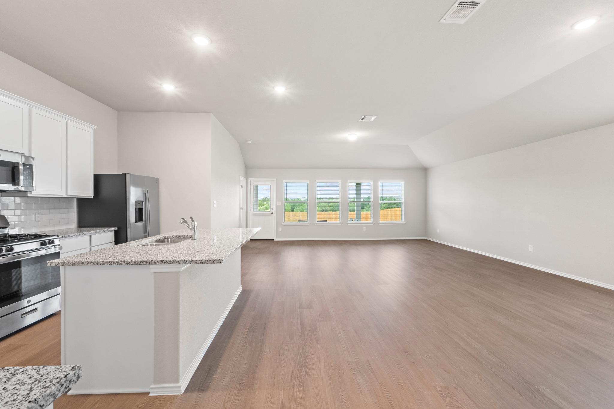 19909  Hirono Dr, photo 4