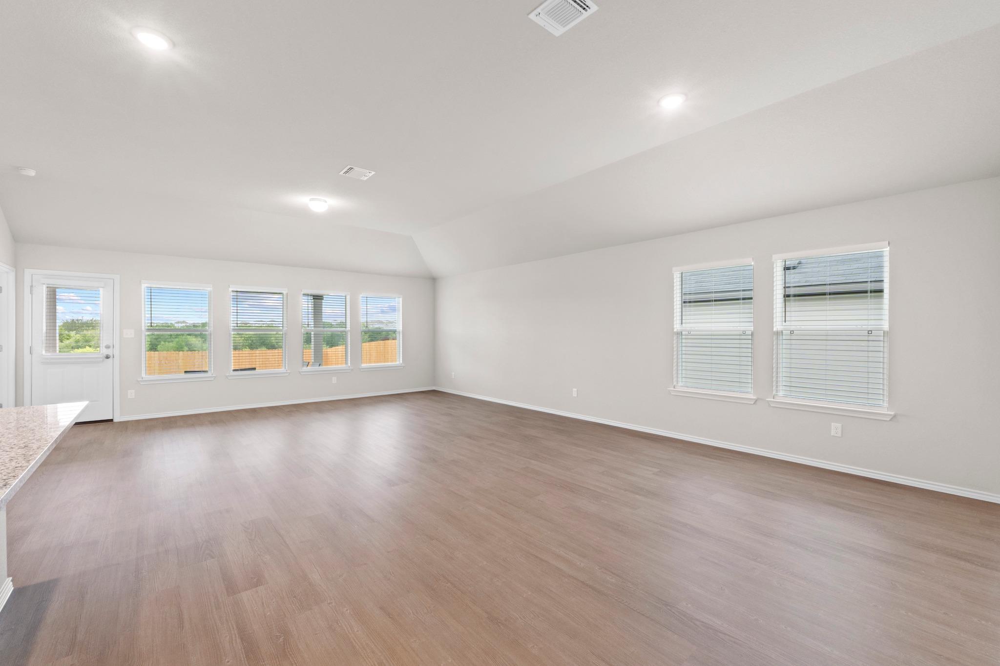 19909  Hirono Dr, photo 6