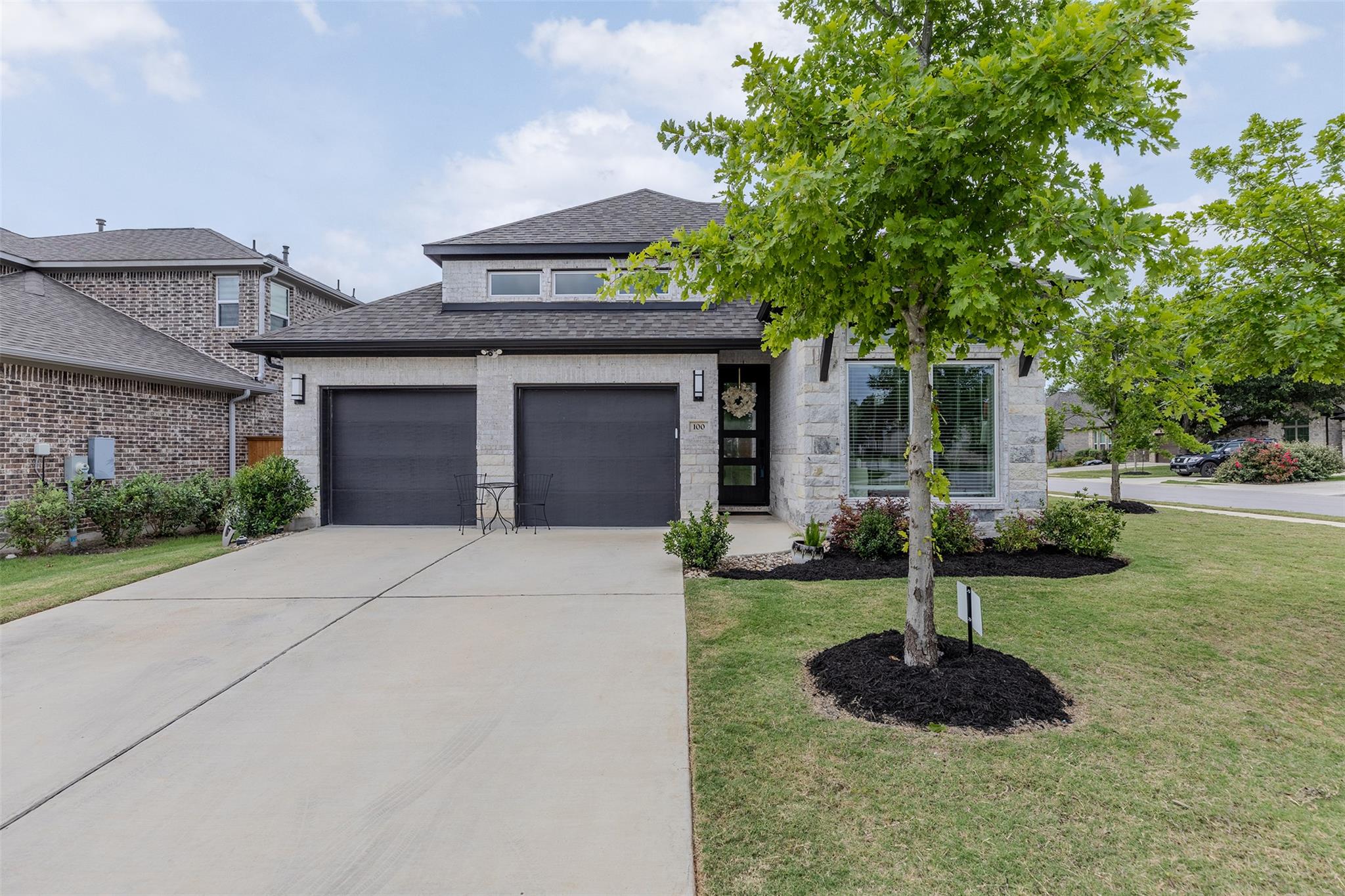 100  Green Knoll Ln, photo 2