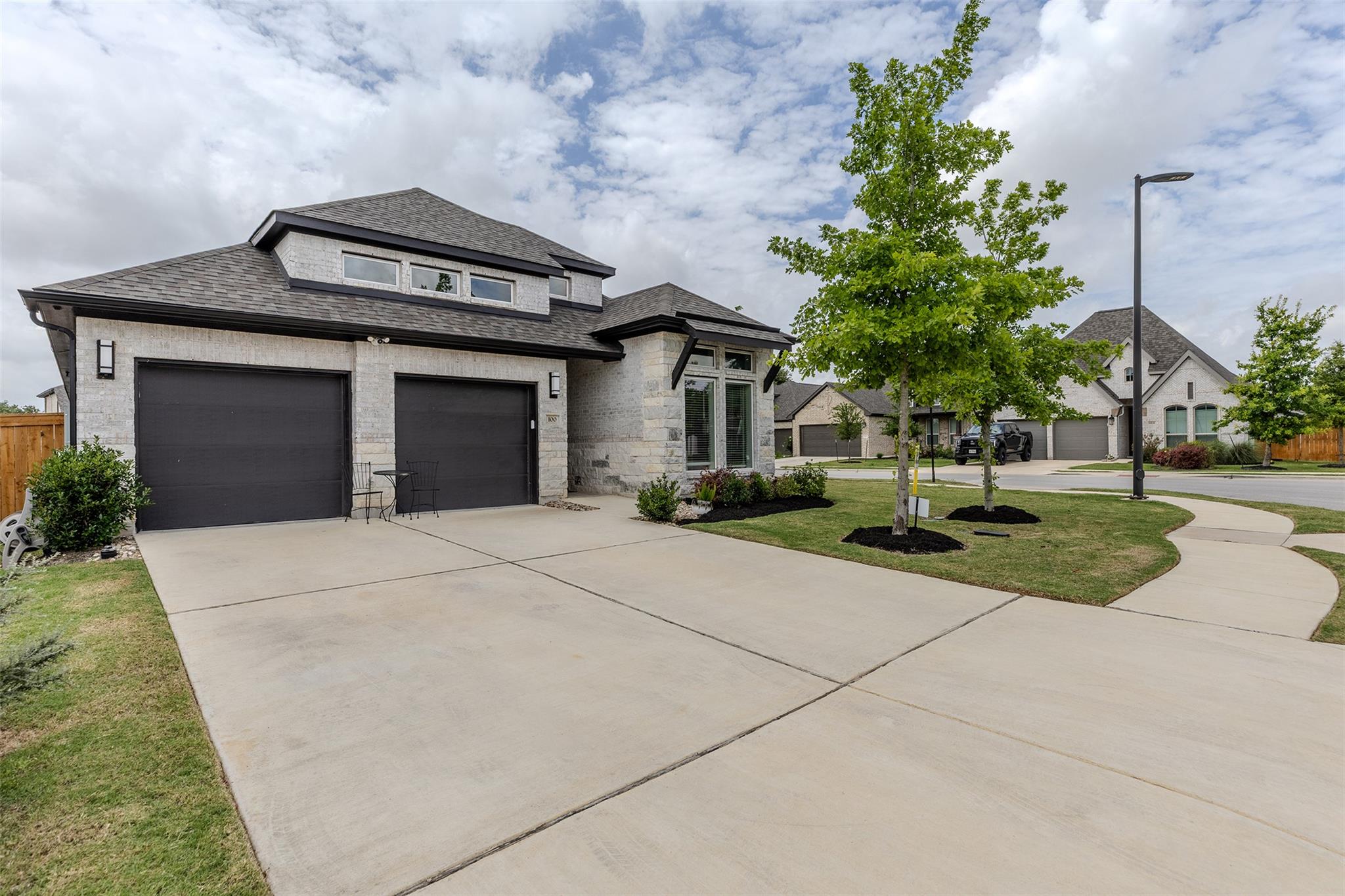 100  Green Knoll Ln, photo 4