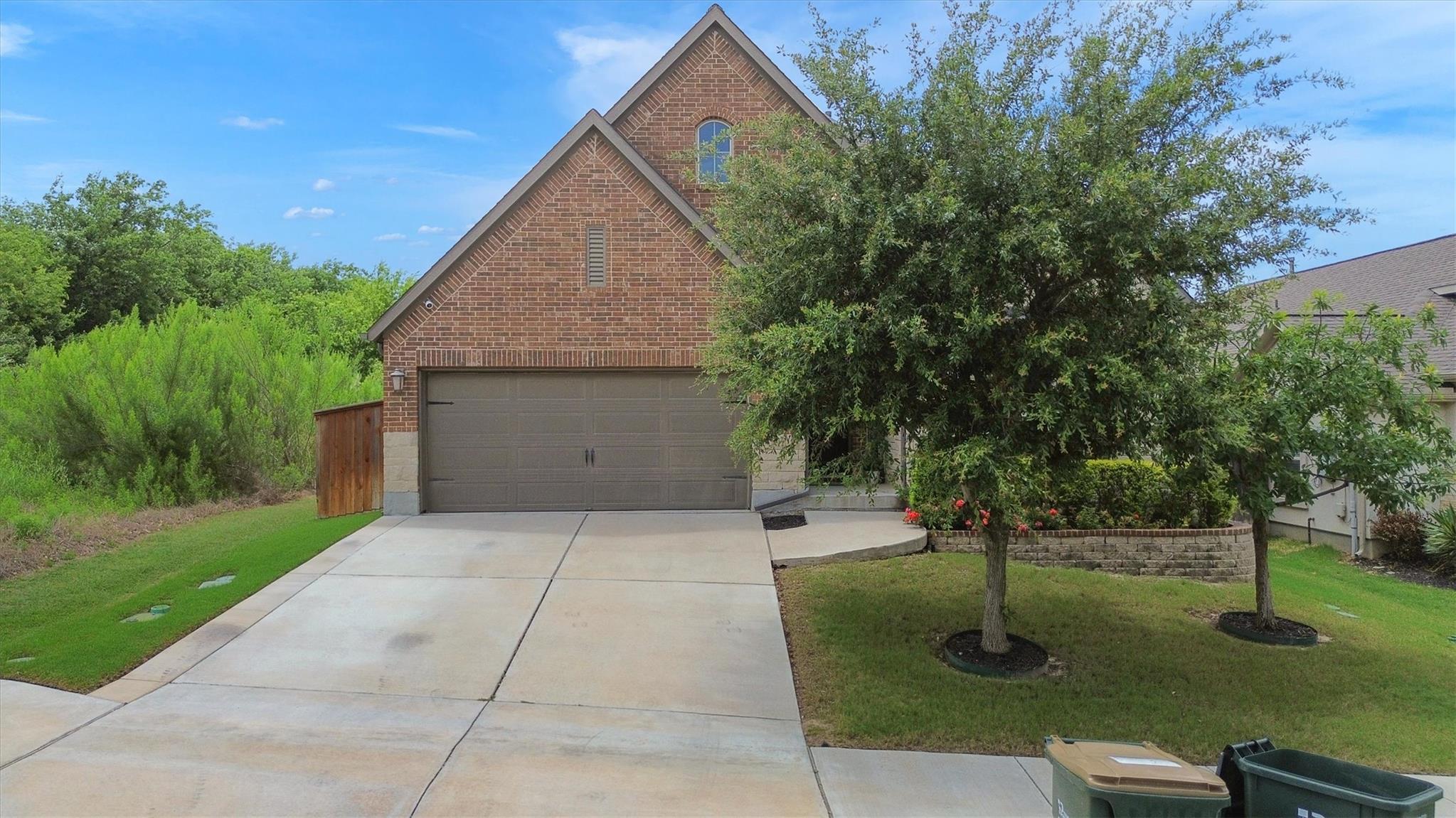 6117  LAKE TERAVISTA Way, photo 3