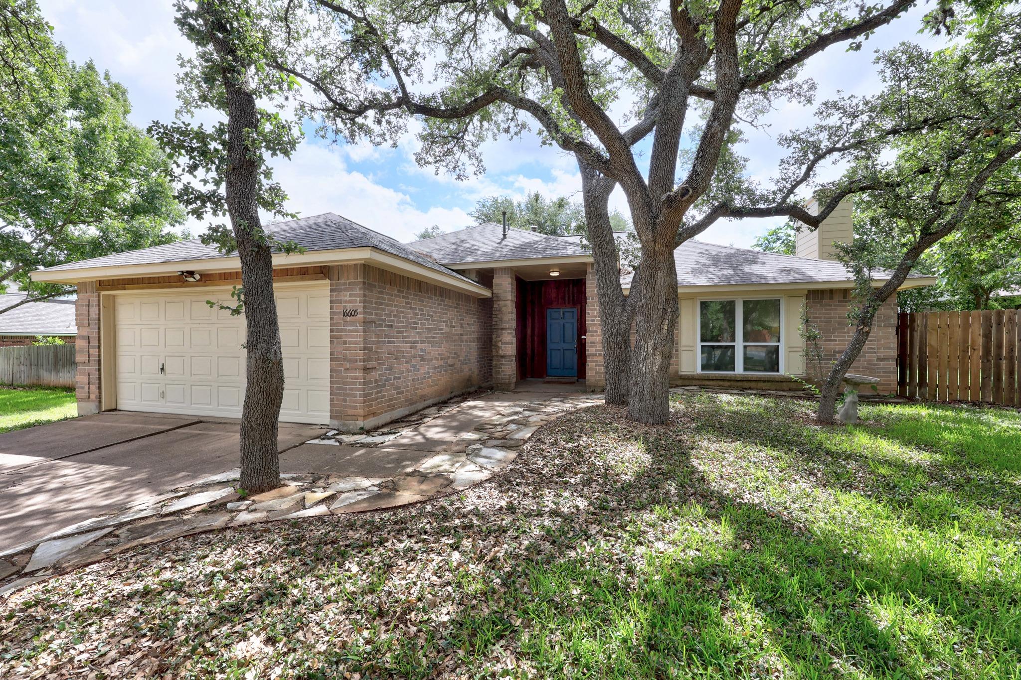 16605  Black Kettle Dr, photo 2