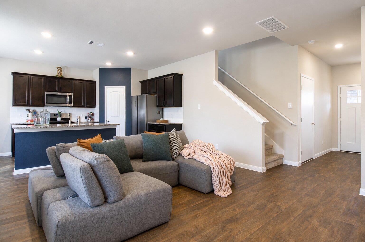 484  Spider Lily Dr, photo 5